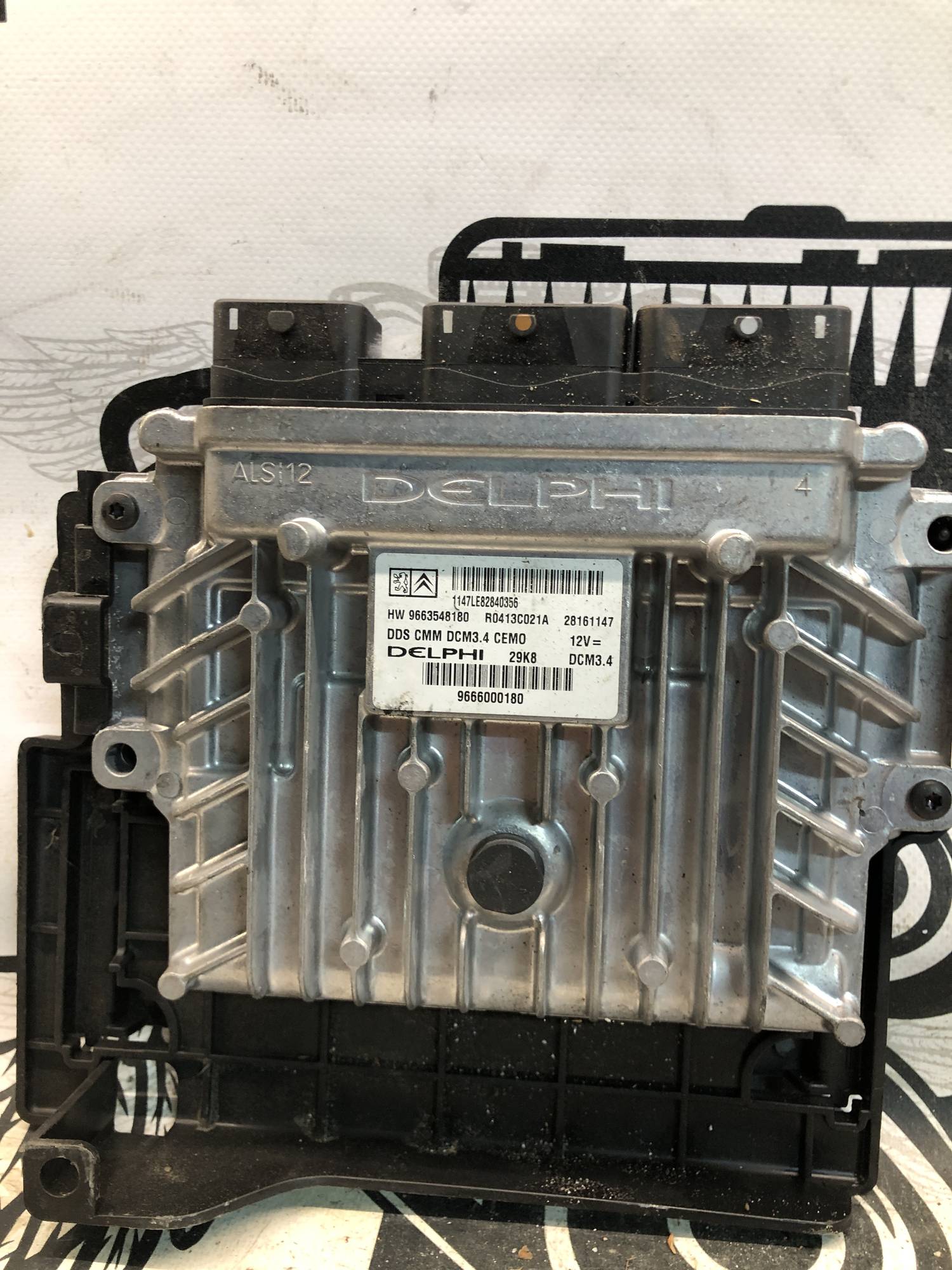 Блок керування двигуна Peugeot 407 Citroen C5 2,0HDI 9663548180, 9666266580, 9663556280, 1943VL, DCM3.4