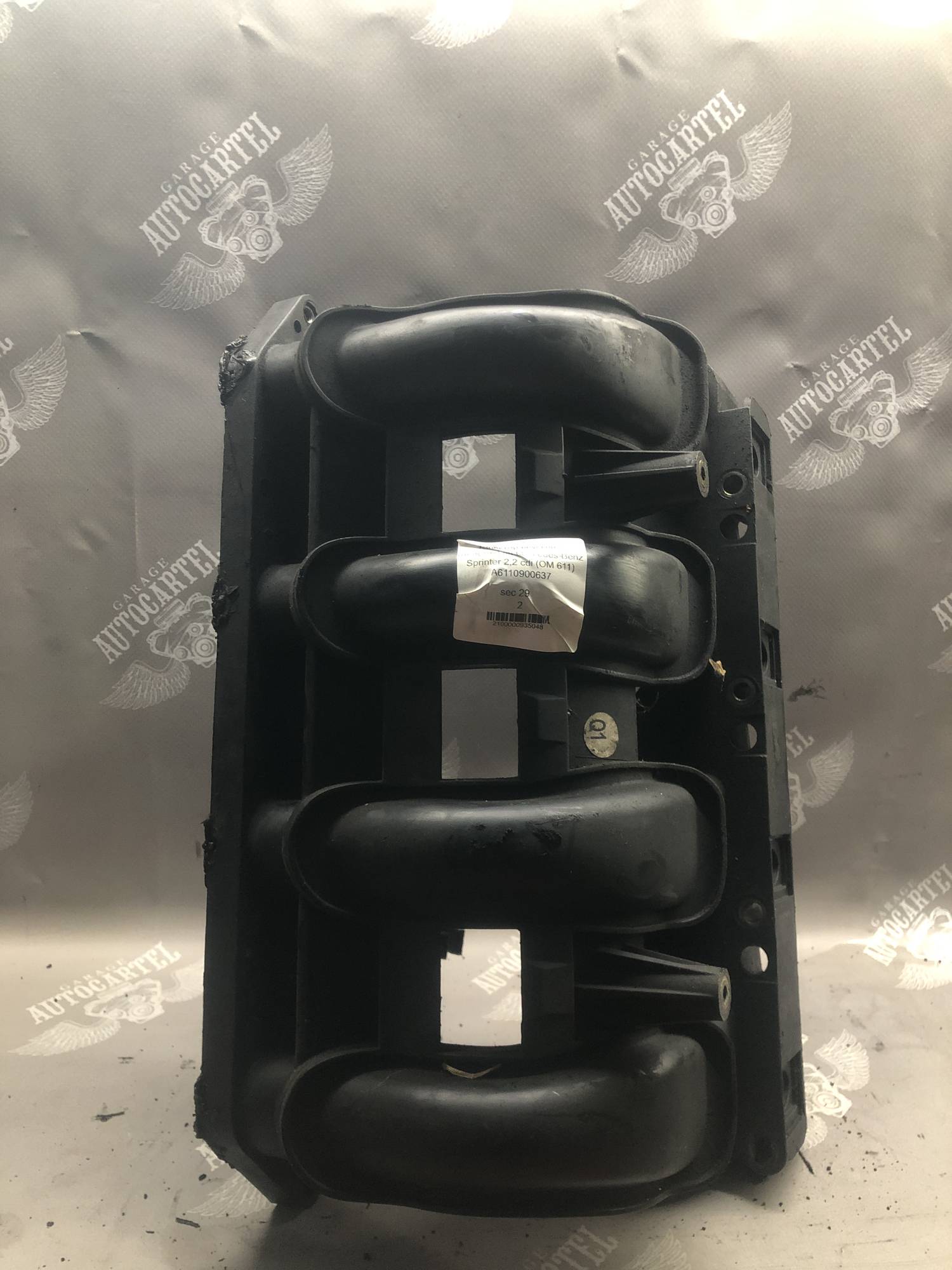 Колектор впускний (пластик) на Mercedes-Benz Sprinter 2,2 cdi (ОМ 611) A6110900637