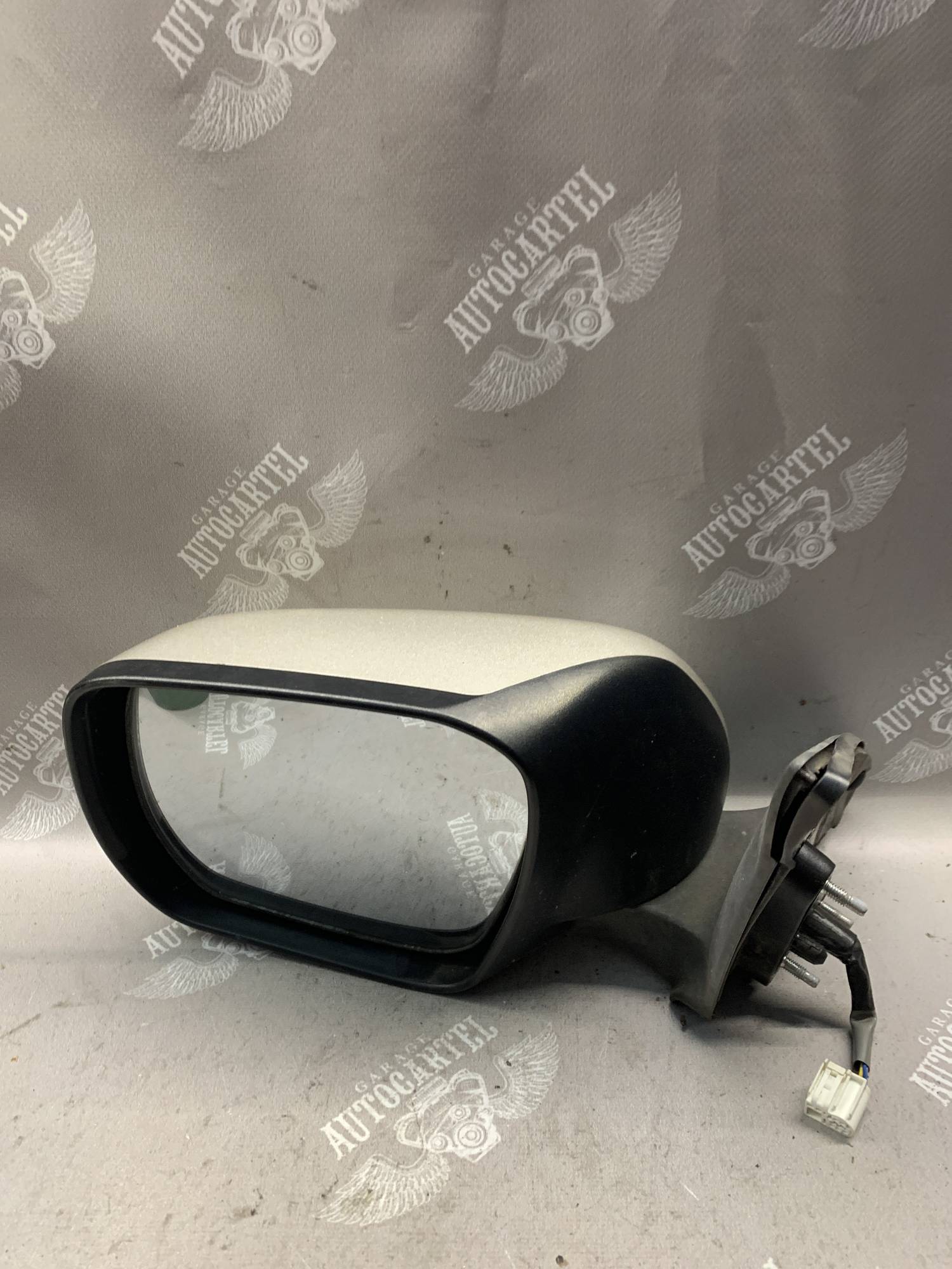 Дзеркало ліве SUZUKI GRAND VITARA II e4012289 21951596