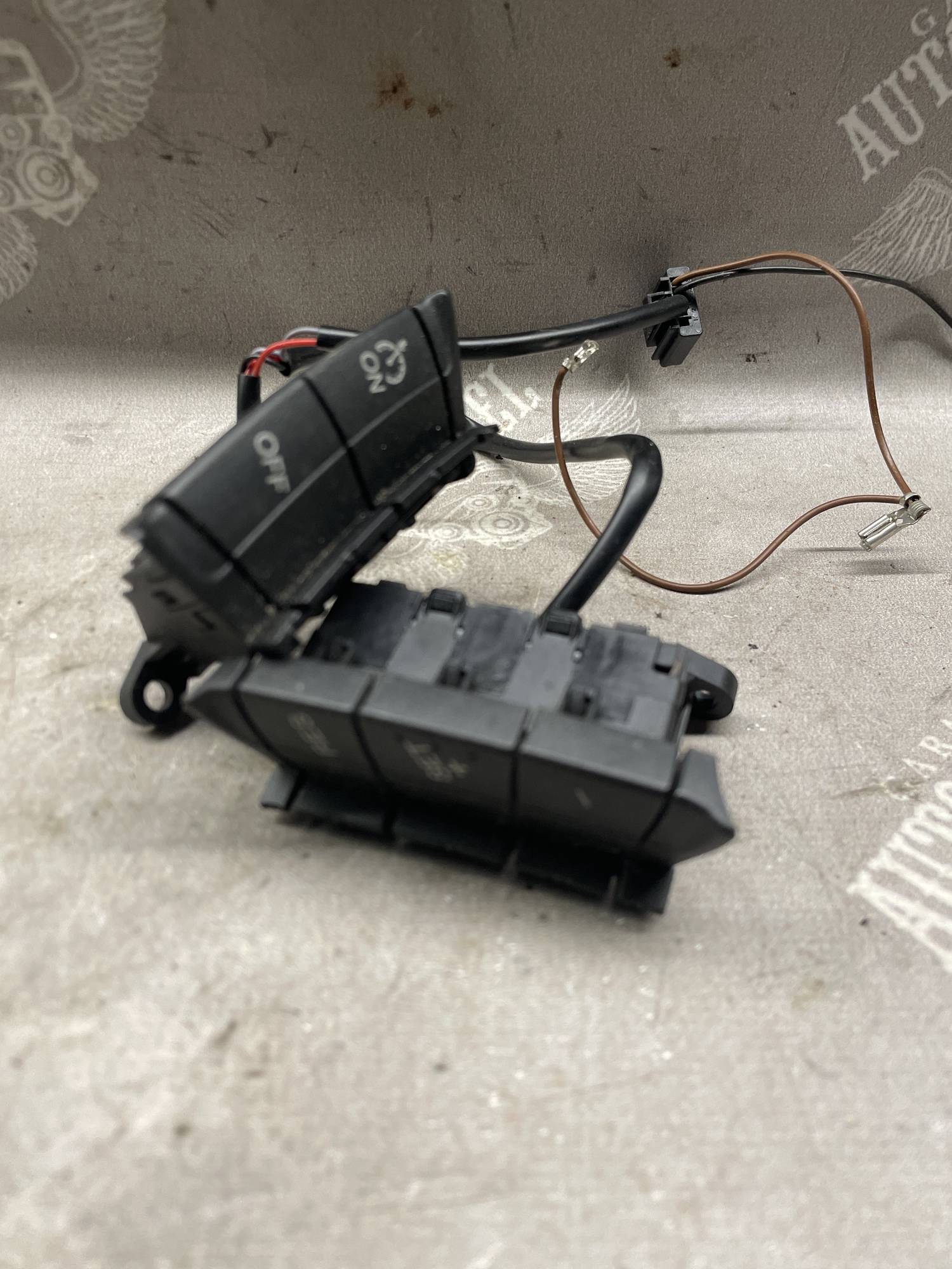 Блок кнопок керма Ford Kuga mk1 3m5t9e740ad