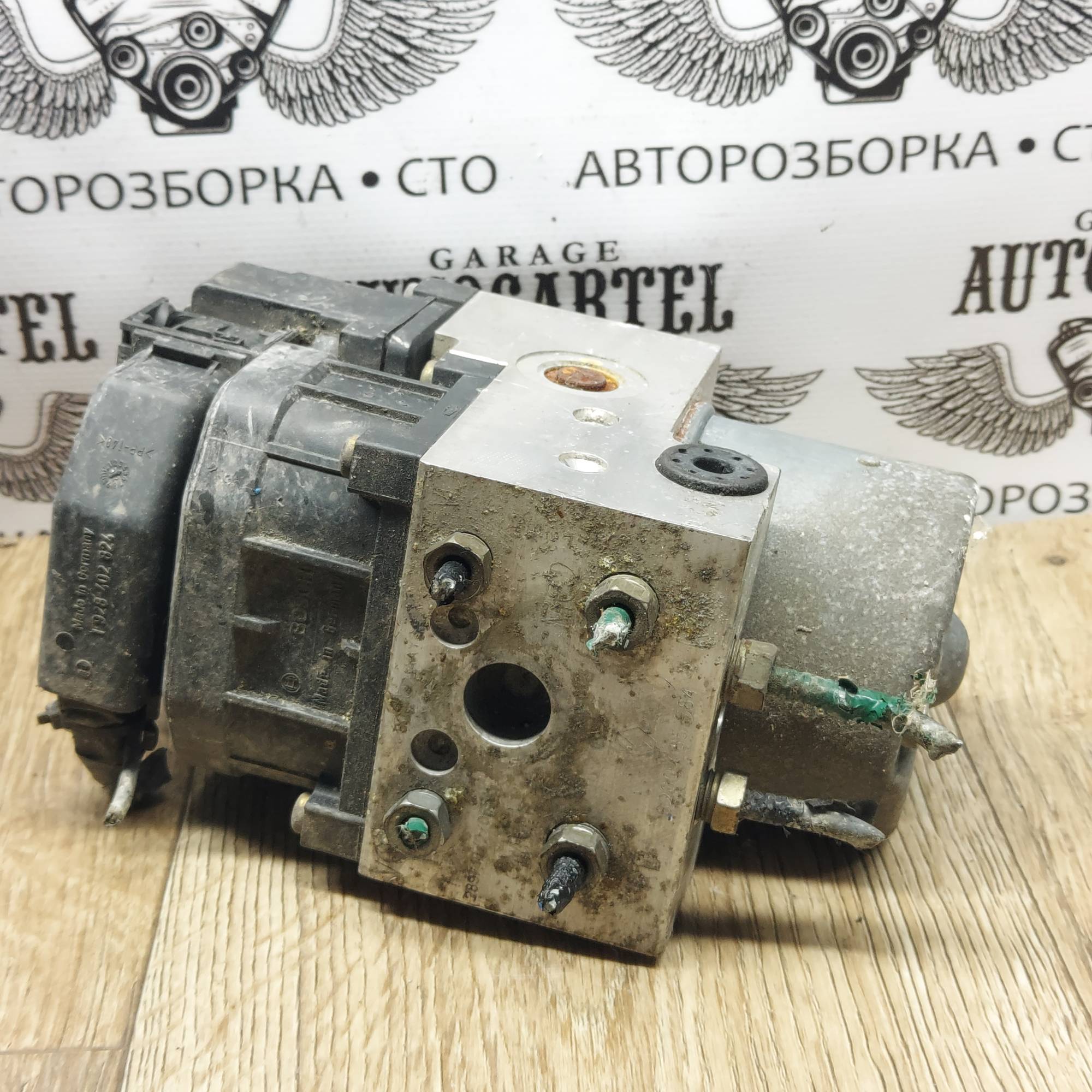 Блок ABS Renault Clio II 8200085584