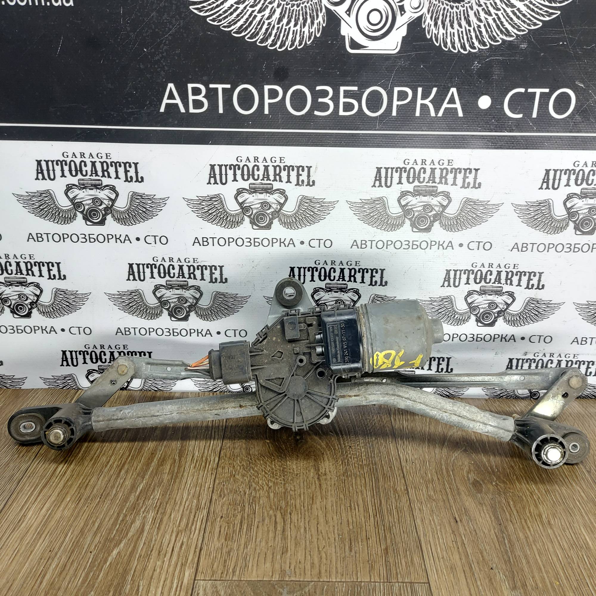 390241915 Моторчик переднього склоомивача Alfa Romeo 159 60694874