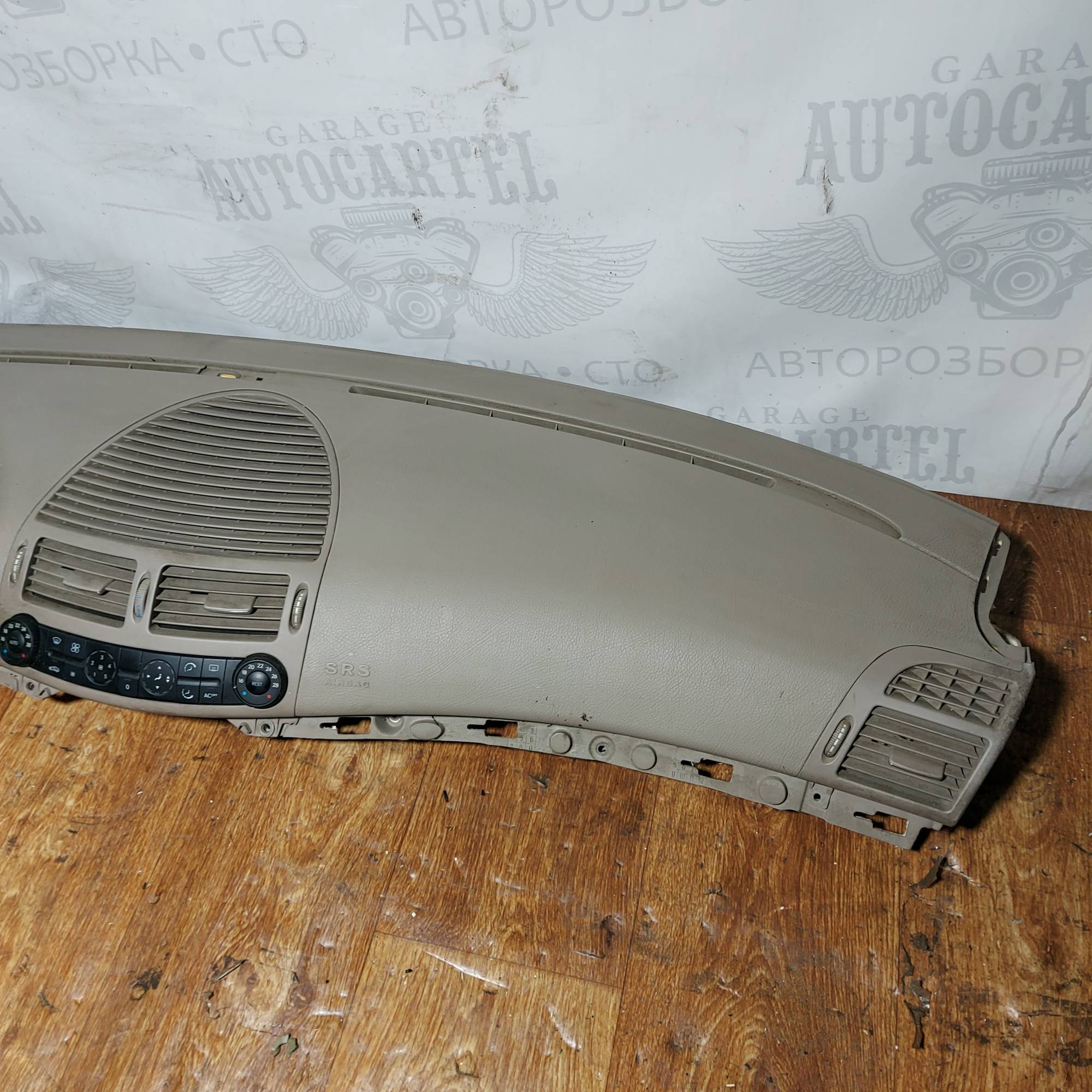 Торпедо Mercedes w211 2100000327577