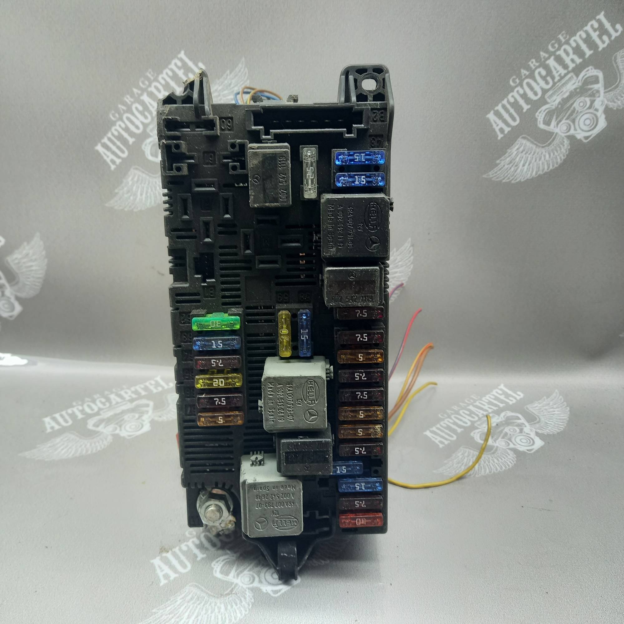 2115453801 Блок запобіжників Mercedes E-Class (W211)