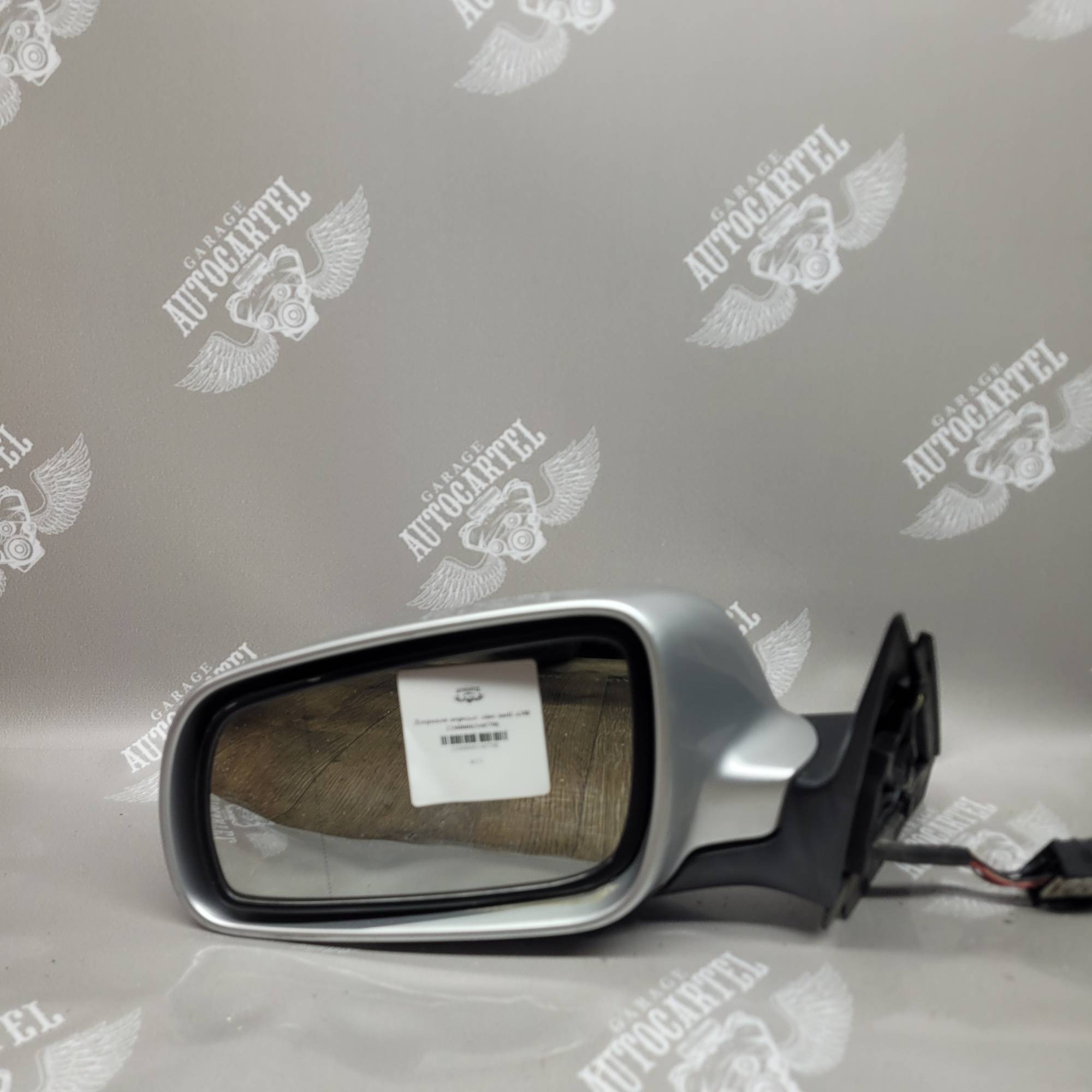 Дзеркало переднє ліве audi a38l 2100000340798