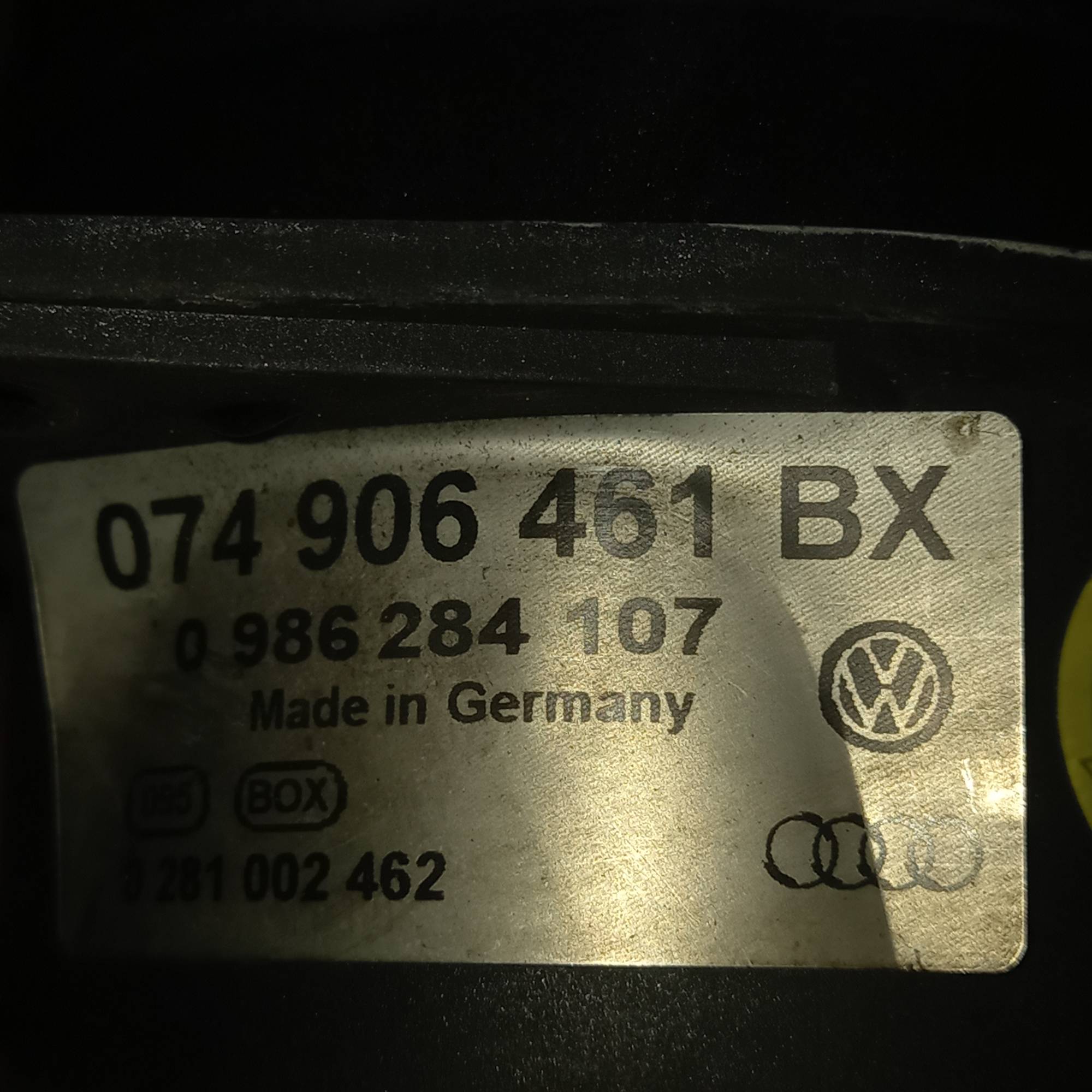 Витратомір повітря vw caddy iii 04-15, golf vi 09-14, t5 03-15; audi a4 04-08, a6 04-11, a6 97-04; skoda octavia a5 04-13, superb 08-15, fabia i 99-07; ford galaxy 94-06; seat altea 04-09, leon 05-12, toledo iii 04-09 074906461bx