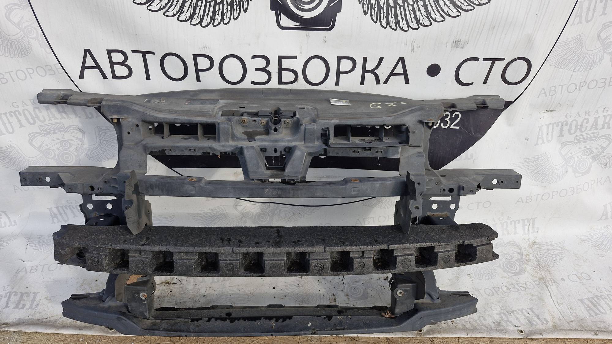 6q0010302 установочна панель vw Polo IV (9N) 2001 – 2005