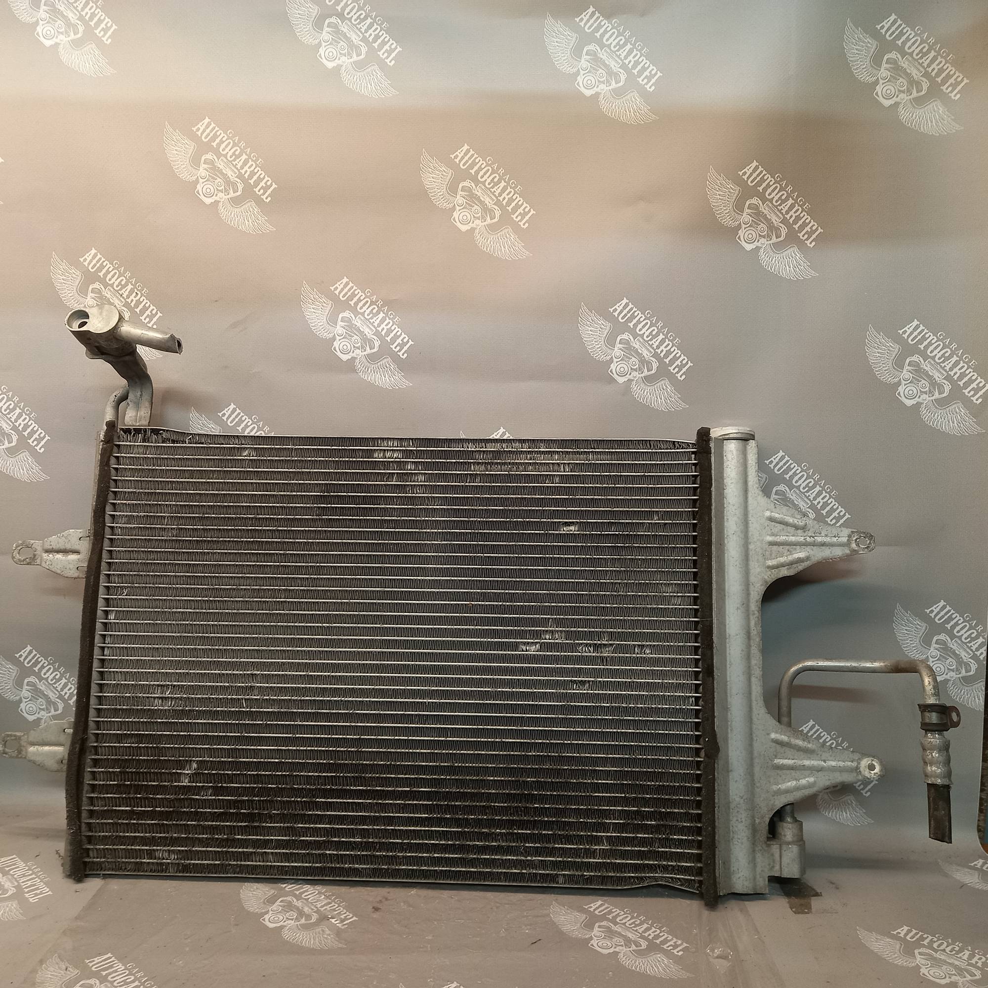 Радіатор кондиціонера Skoda Fabia, Roomster, VW Polo 6q0820411k