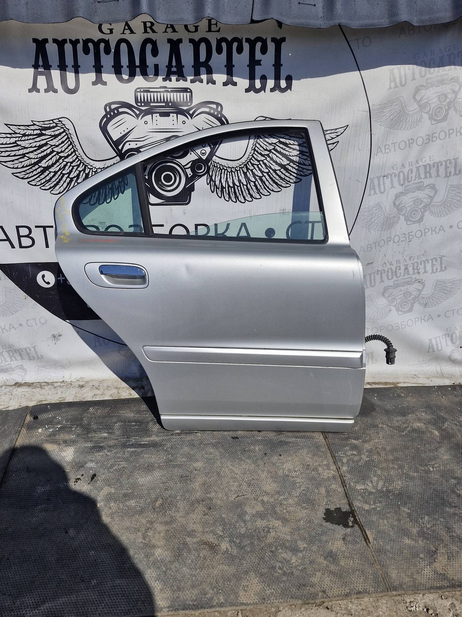Дверка задня права Volvo S60 (1) 2000-2009 седан 21696060
