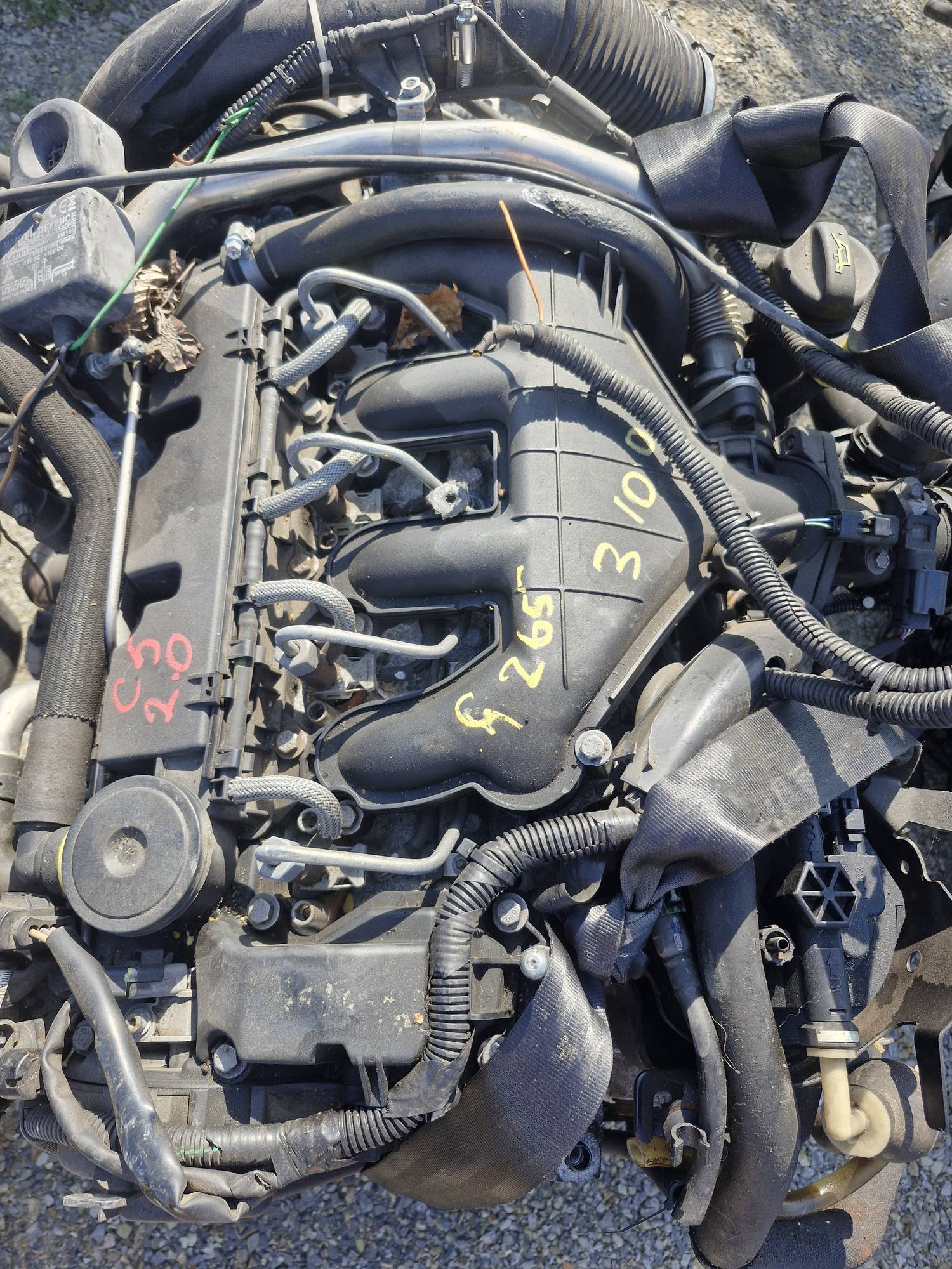 Двигун Citroen c5 2.0 дизель 21857614 RHR
