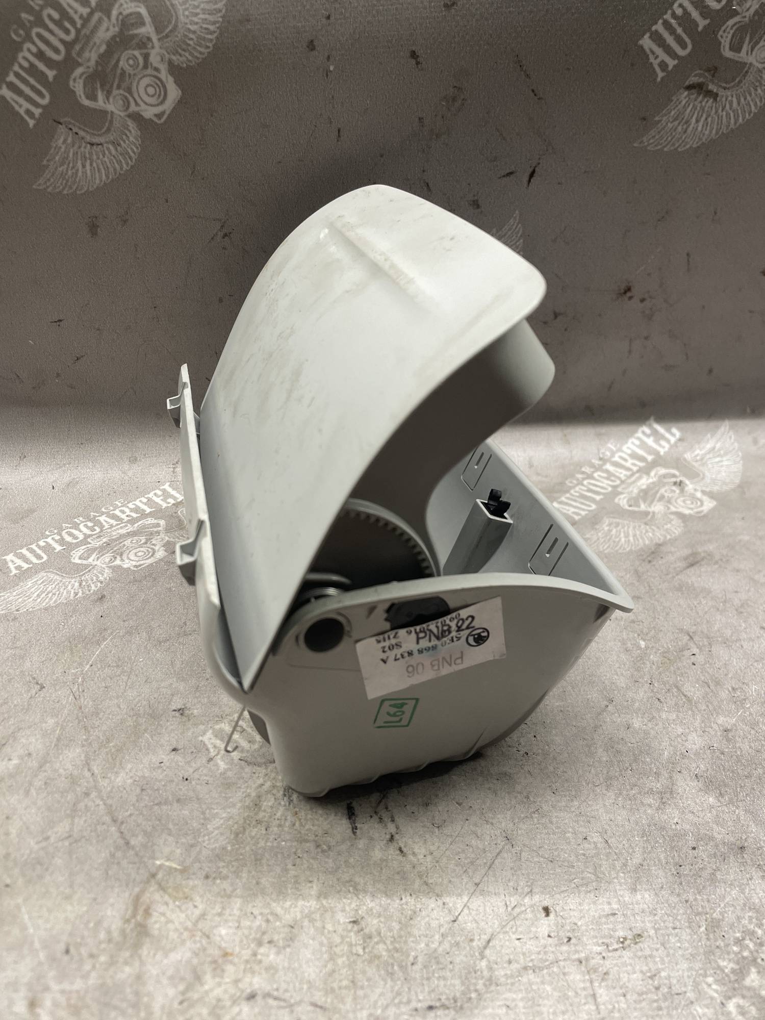 Бардачок для окулярів Skoda Octavia A7 5e0868837a