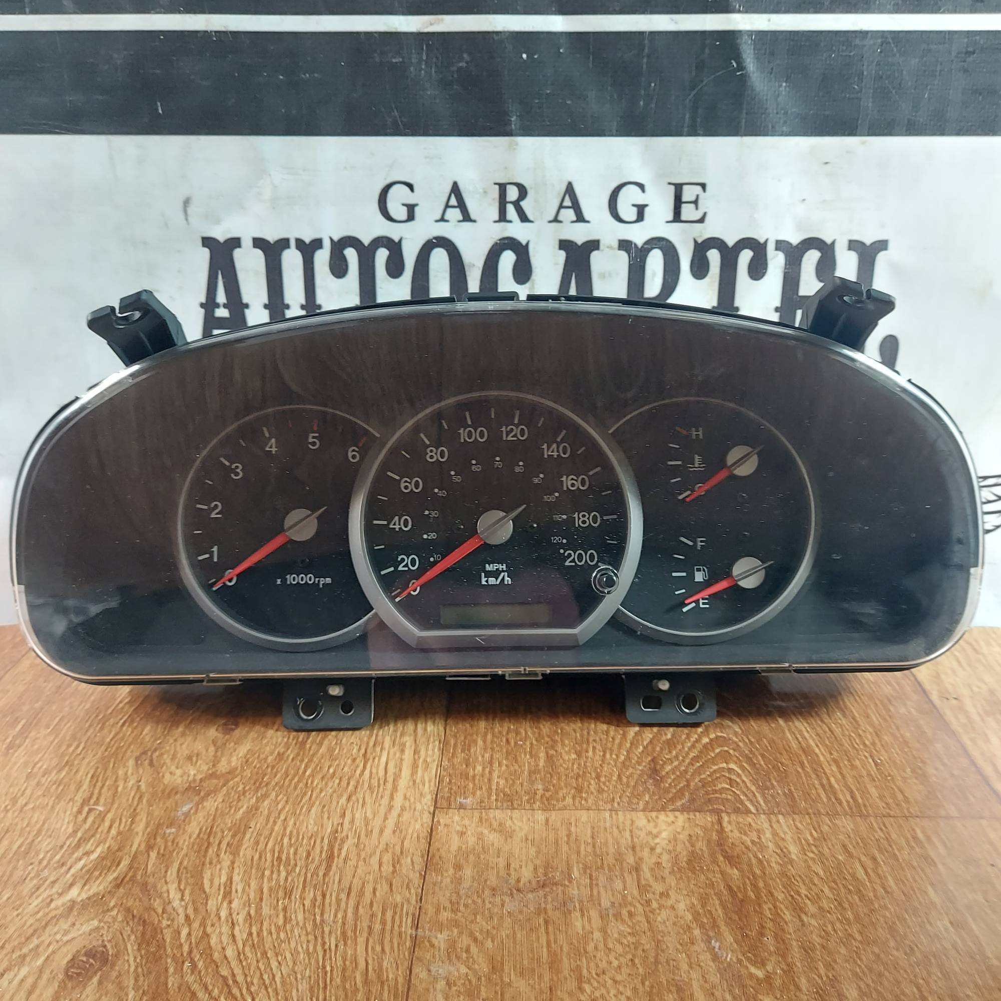 Щиток приладів Kia Carnival 0K52B55430