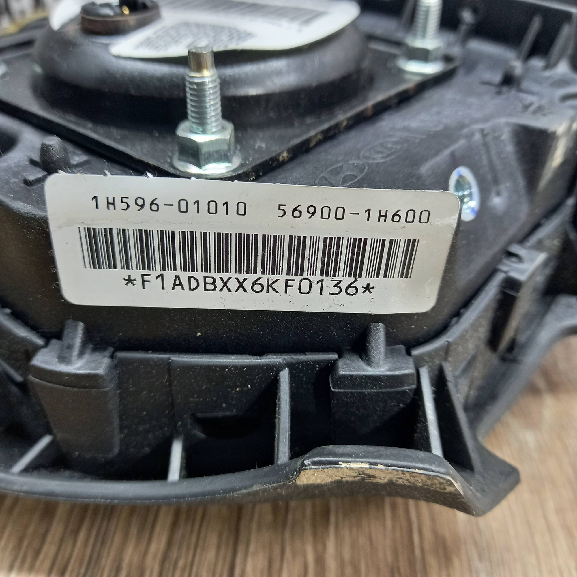 Подушка безпеки в кермо Kia Ceed 56900-1H600 1H596-01010 2009-2012 Б