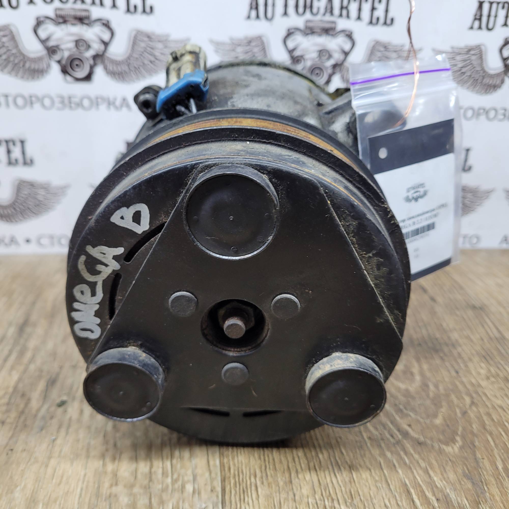 Компрессор кондиціонера OPEL OMEGA B 2.2 1135307