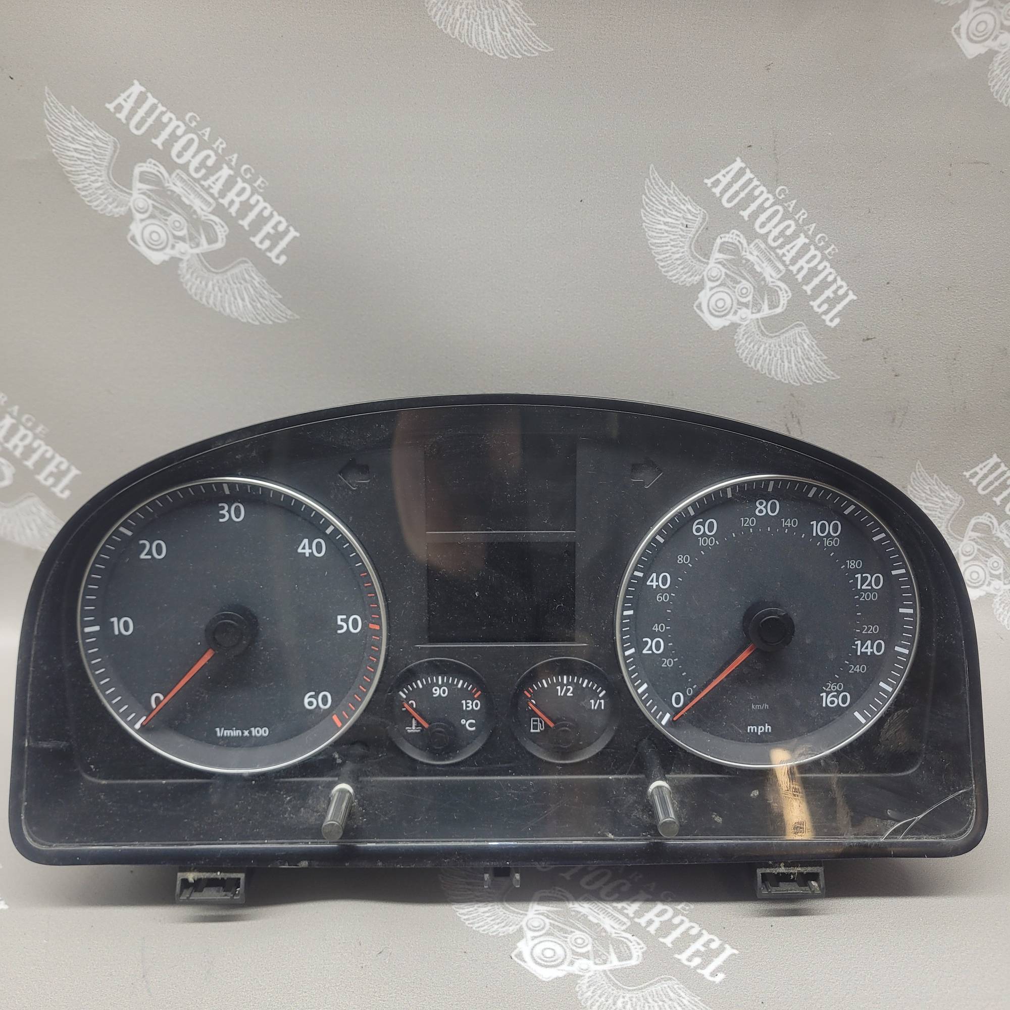Панель приладів 1t0920950g touran 1. 9tdi 2005