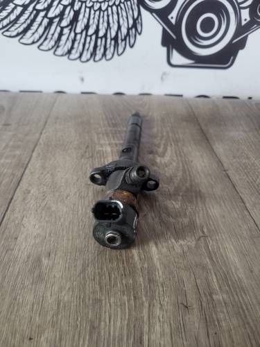 Форсунка Citroen C4, C5, Xsara. Ford Focus, Fusion. Mazda 3. Peugeot 206, 307, 407. Volvo C30, S40, V50. 1.6HDI, Bosch 0445110188
