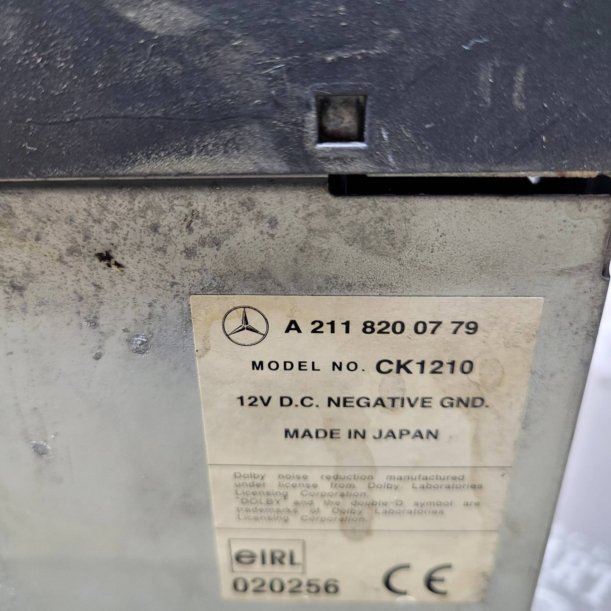 Магнітола штатна Mercedes E-class (W211) 2002-2009 A2118200779