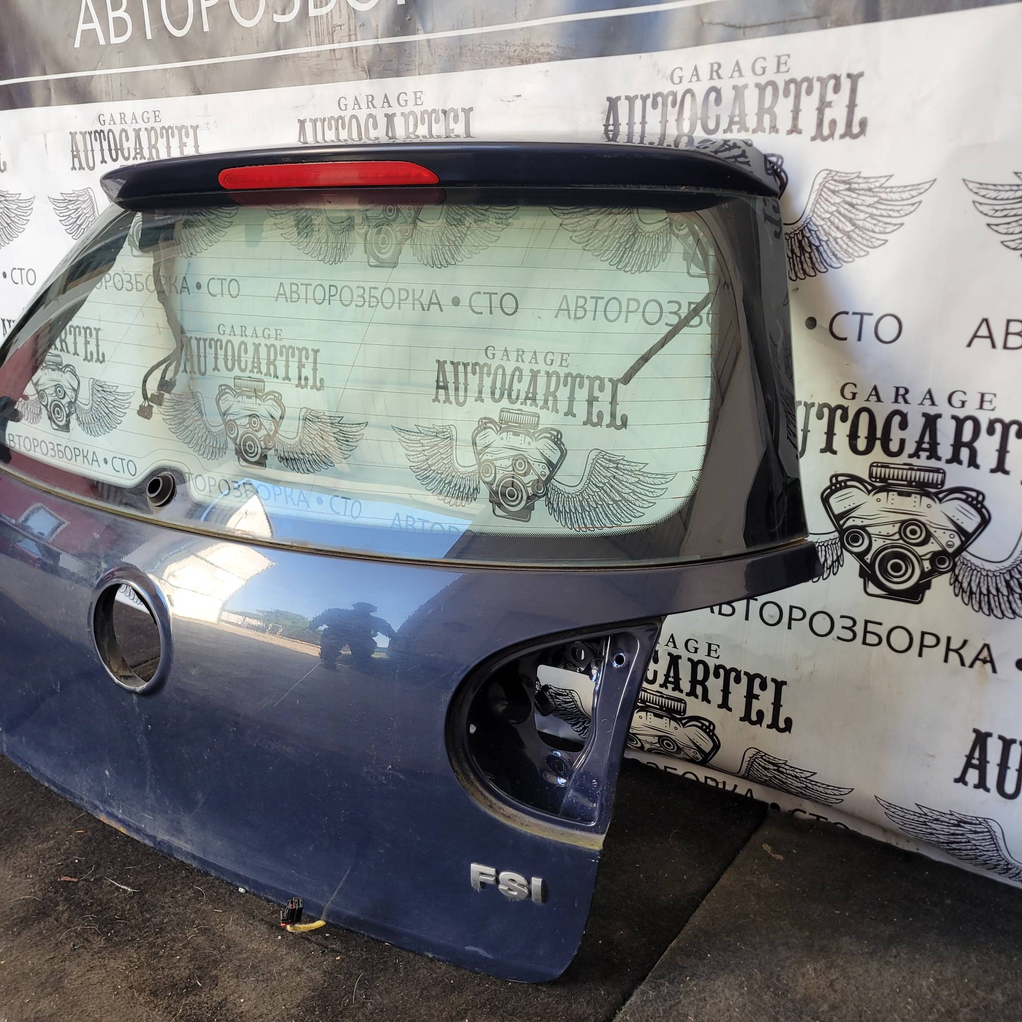 21369537 Кришка багажника volkswagen golf 5 хетч