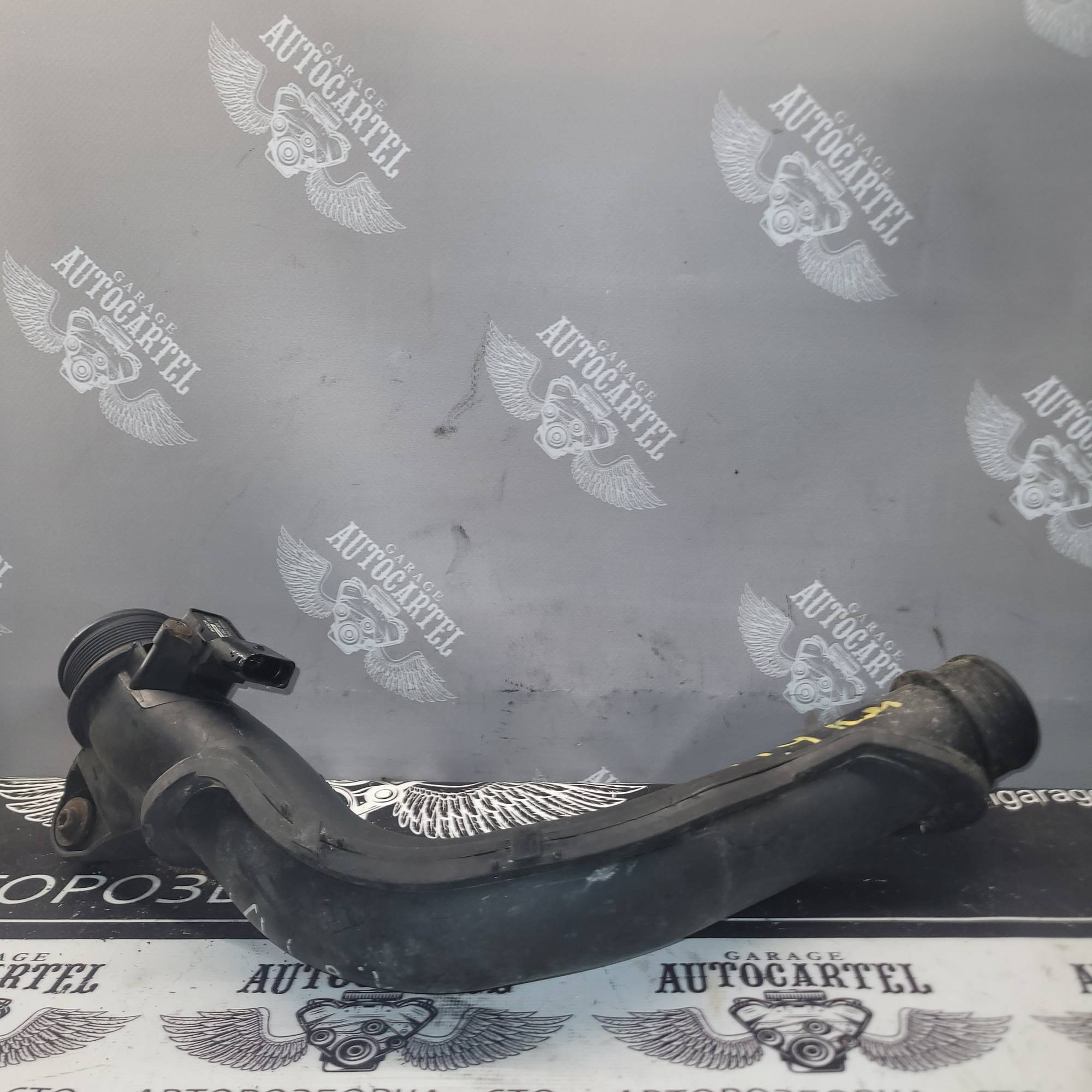 Патрубок/ Трубка интеркулера 6R0145770a для Audi A1/ Seat Ibiza IV/ Volkswagen Polo