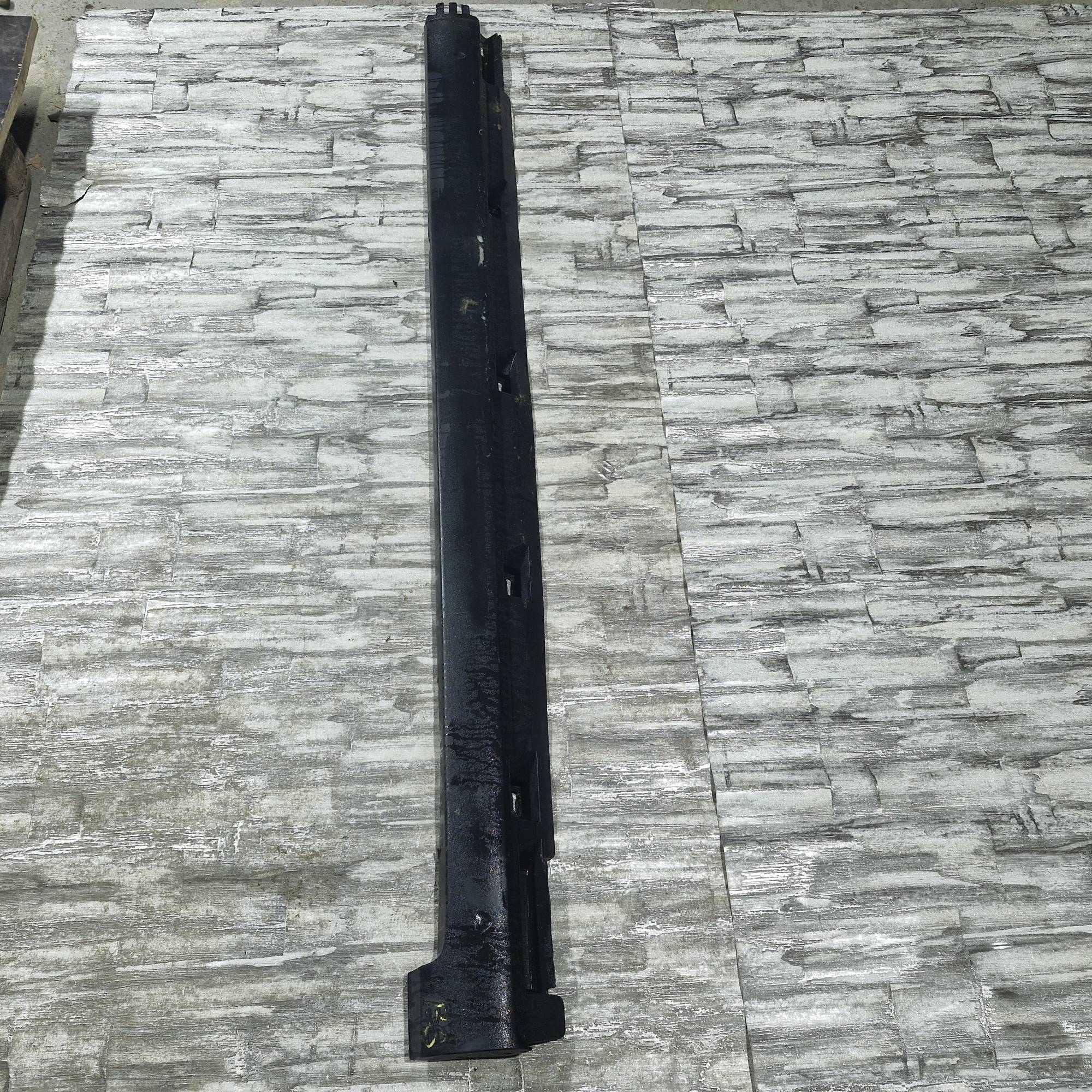 3c0853855a Бокова накладка ліва Volkswagen passat b6
