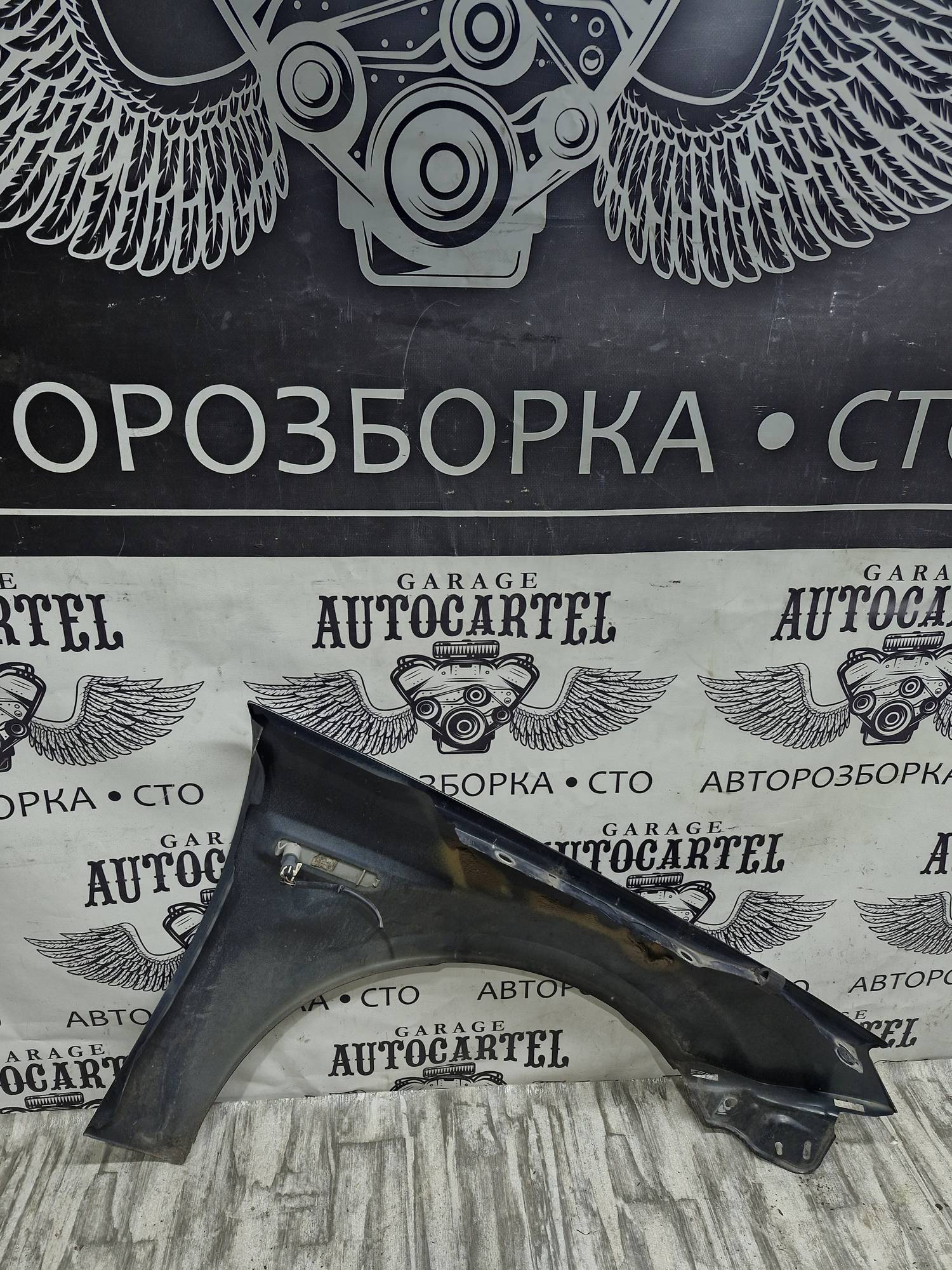 Крило переднє ліве Opel Tigra 1994-2009 21571398