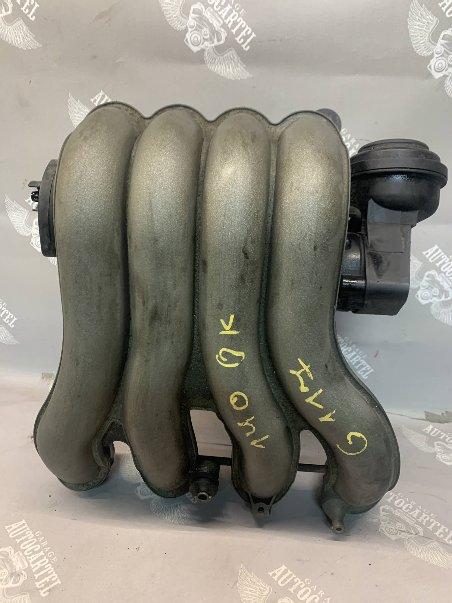06d133210d Впускний колектор audi a4 b6 2.0i 2001-2004