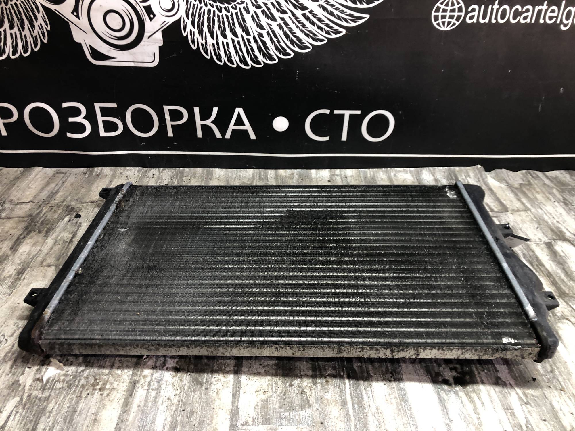 Радіатор охолодження двигуна Skoda Octavia A5 Superb Yeti Audi A3 VW Passat B7 Golf 7 Tiguan 5N 1K0121253BB