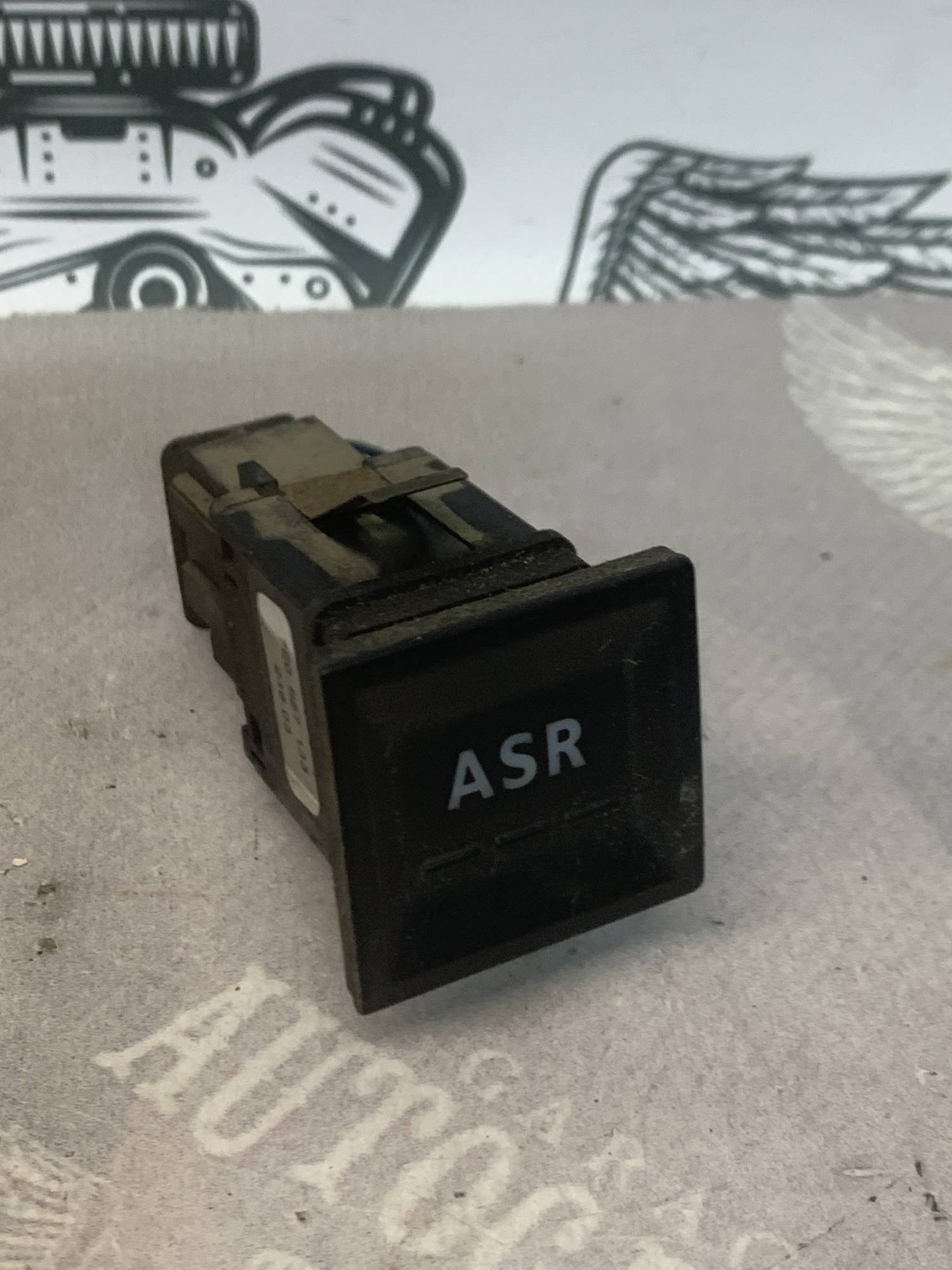 Кнопка ASR Volkswagen Transporter Т5 7e0927133