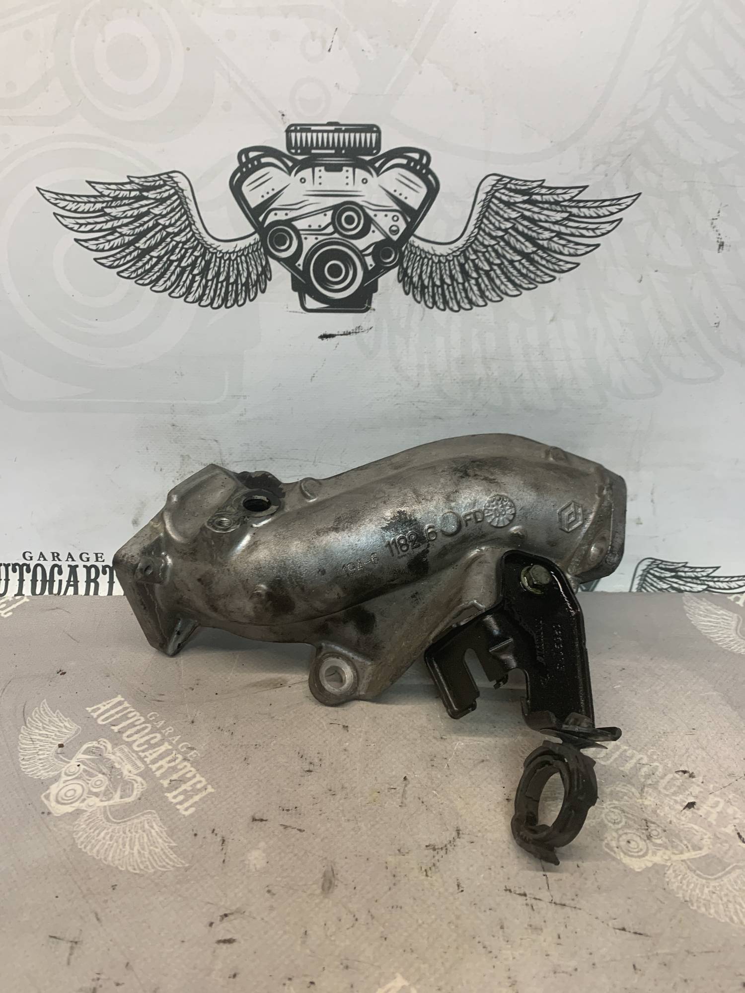 Патрубок радіатора EGR для Renault Megane II 11826fd