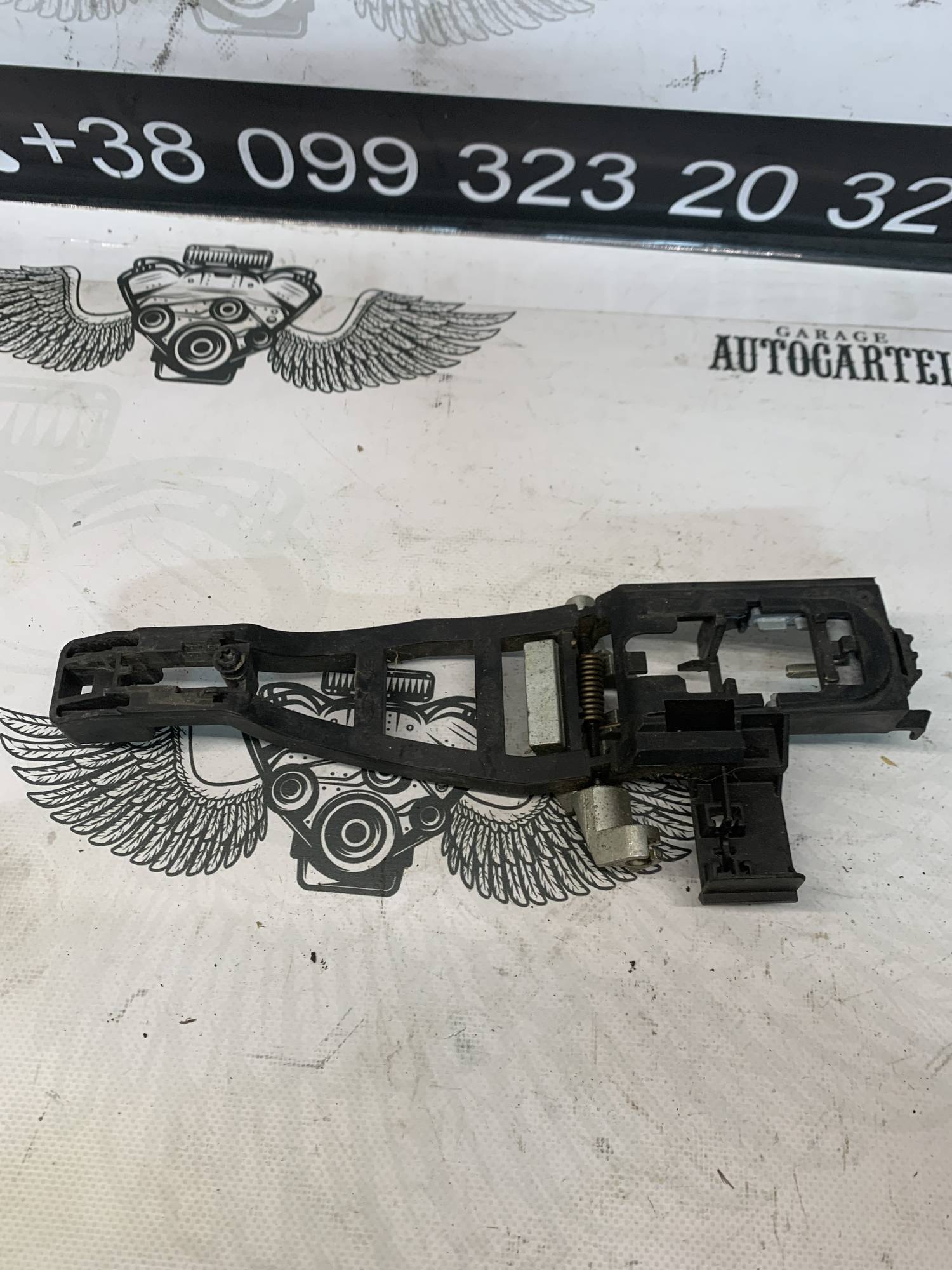 Ручка кронштейн двері права задня FORD C-MAX Focus 4m51a266b22ad