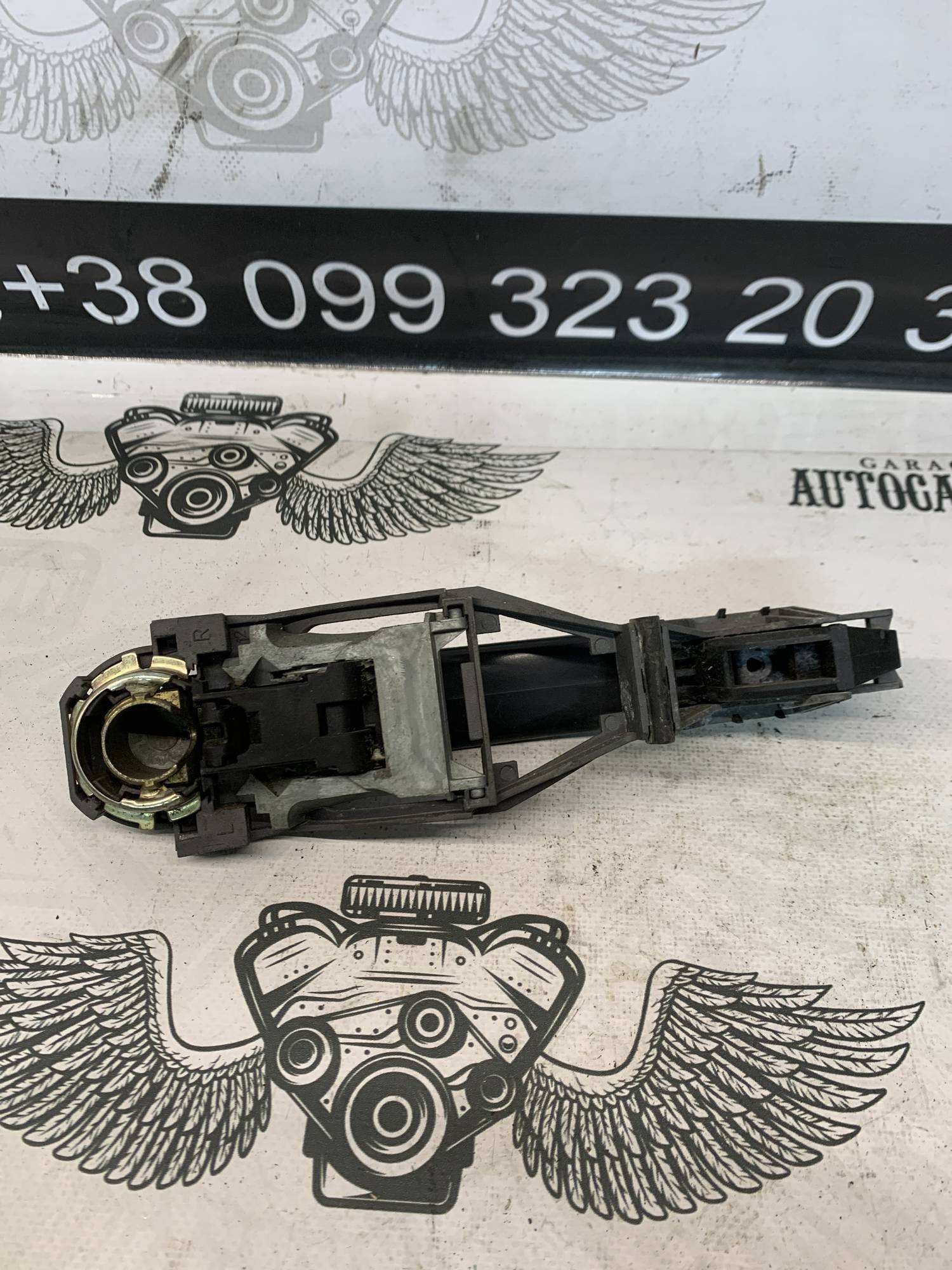 Ручка дверей зовнішня задня ліва Volkswagen Golf IV Passat B5 Skoda Оctavia tour 3b0837885