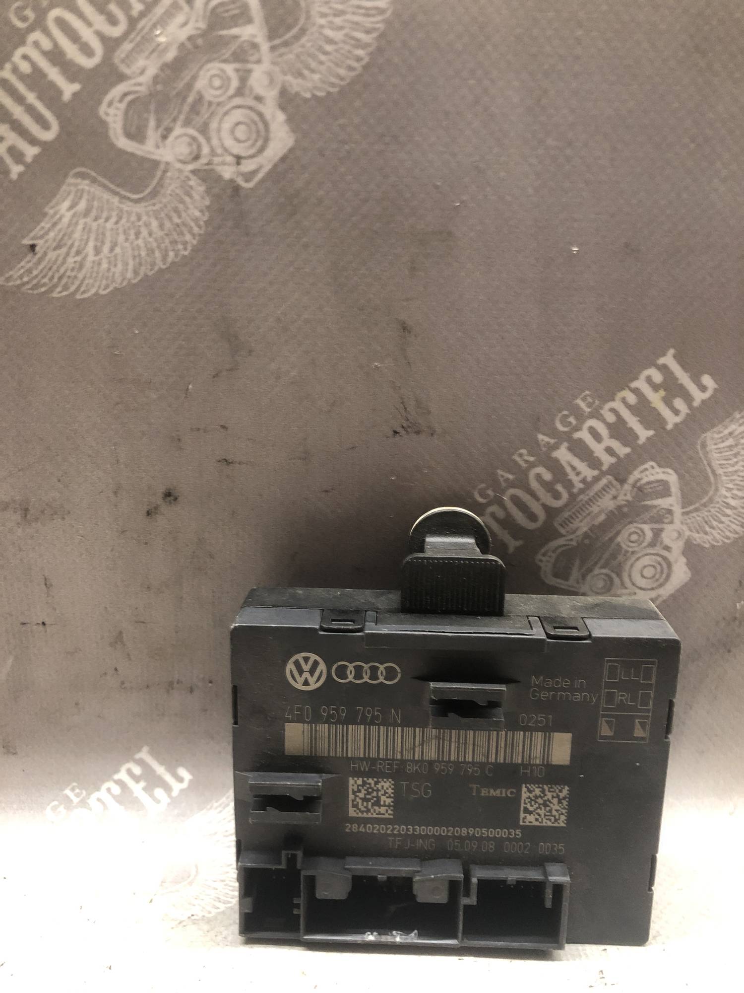 Блок управління двері задній лівий Audi A4 (B8) 2007-2015 4F0959795N