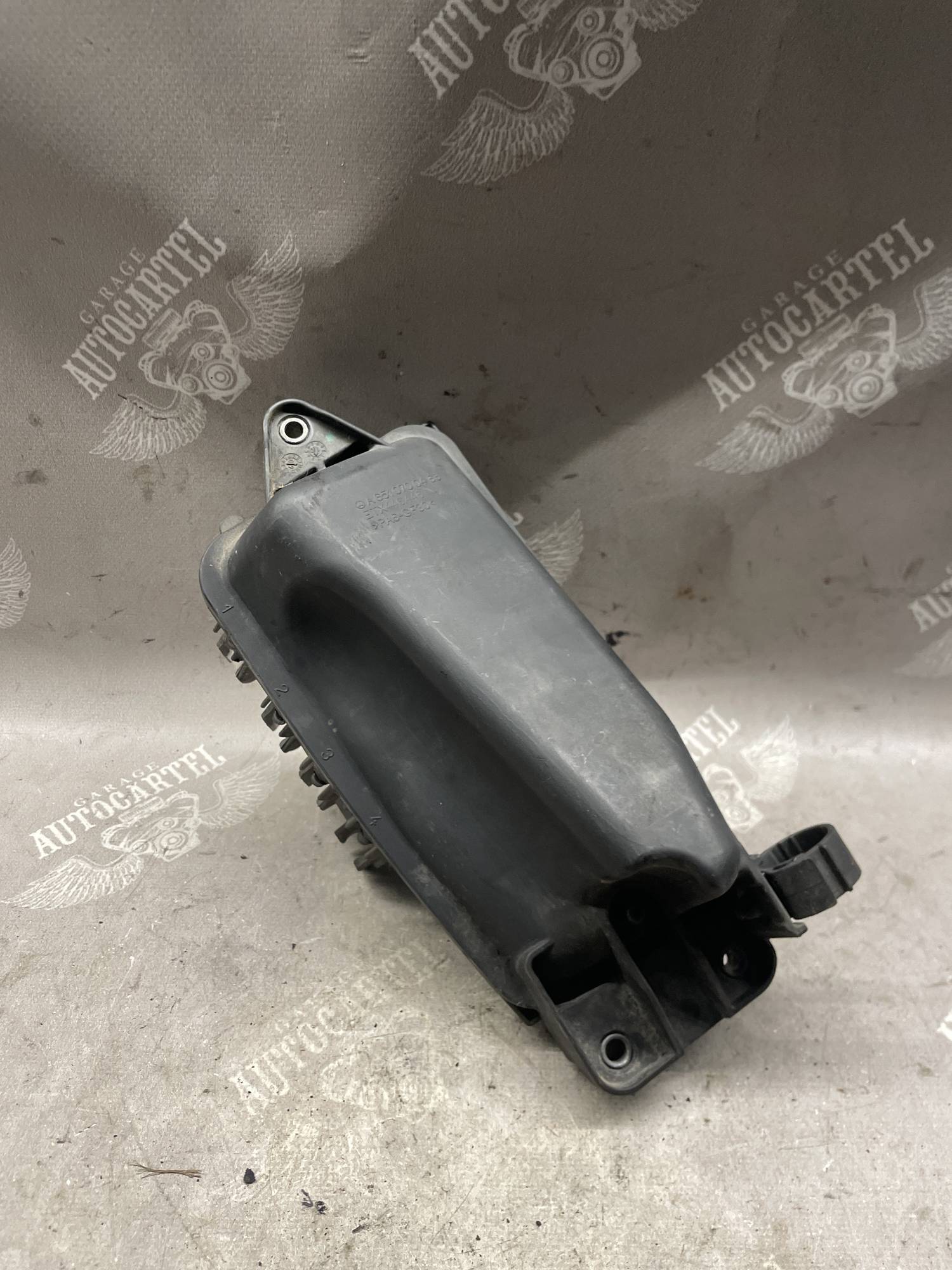 Вакуумний ресивер Mercedes W212/W204 OM651 a6510700468