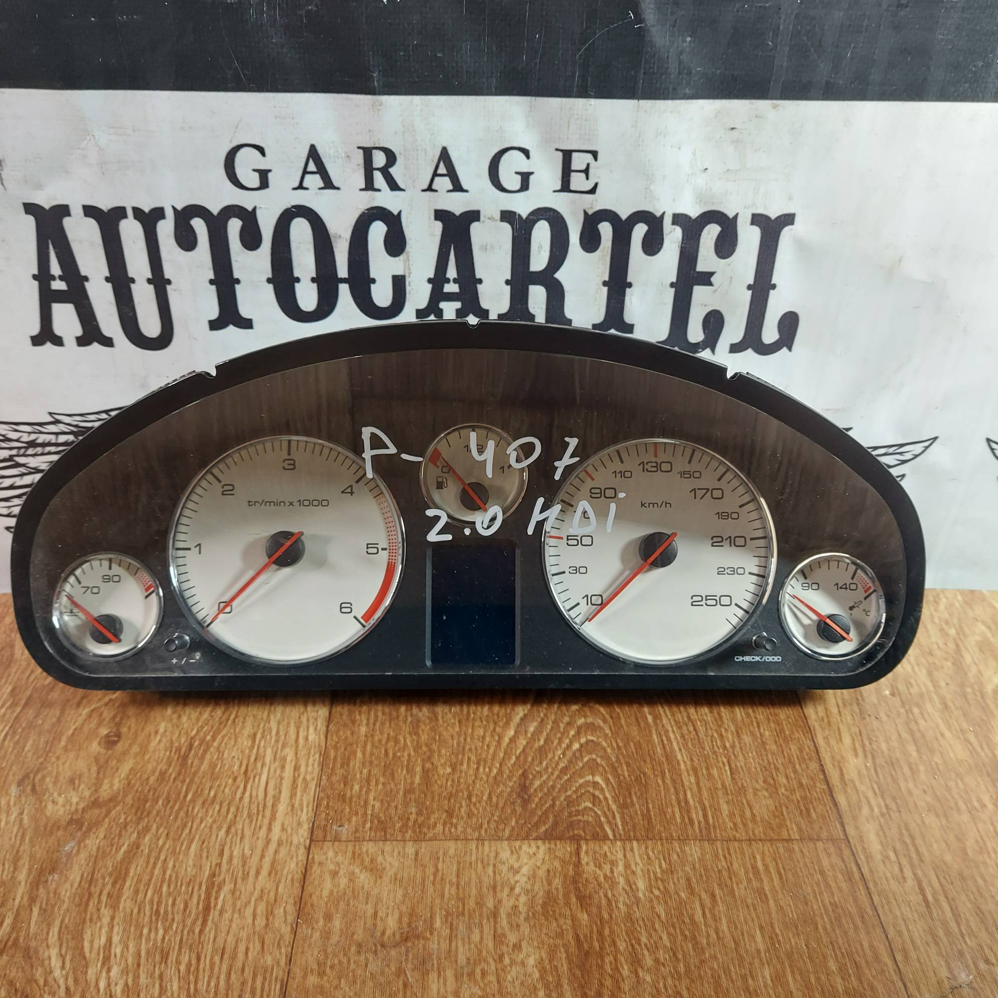 Щиток приладів Peugeot 407 2.0HDI 9658138580