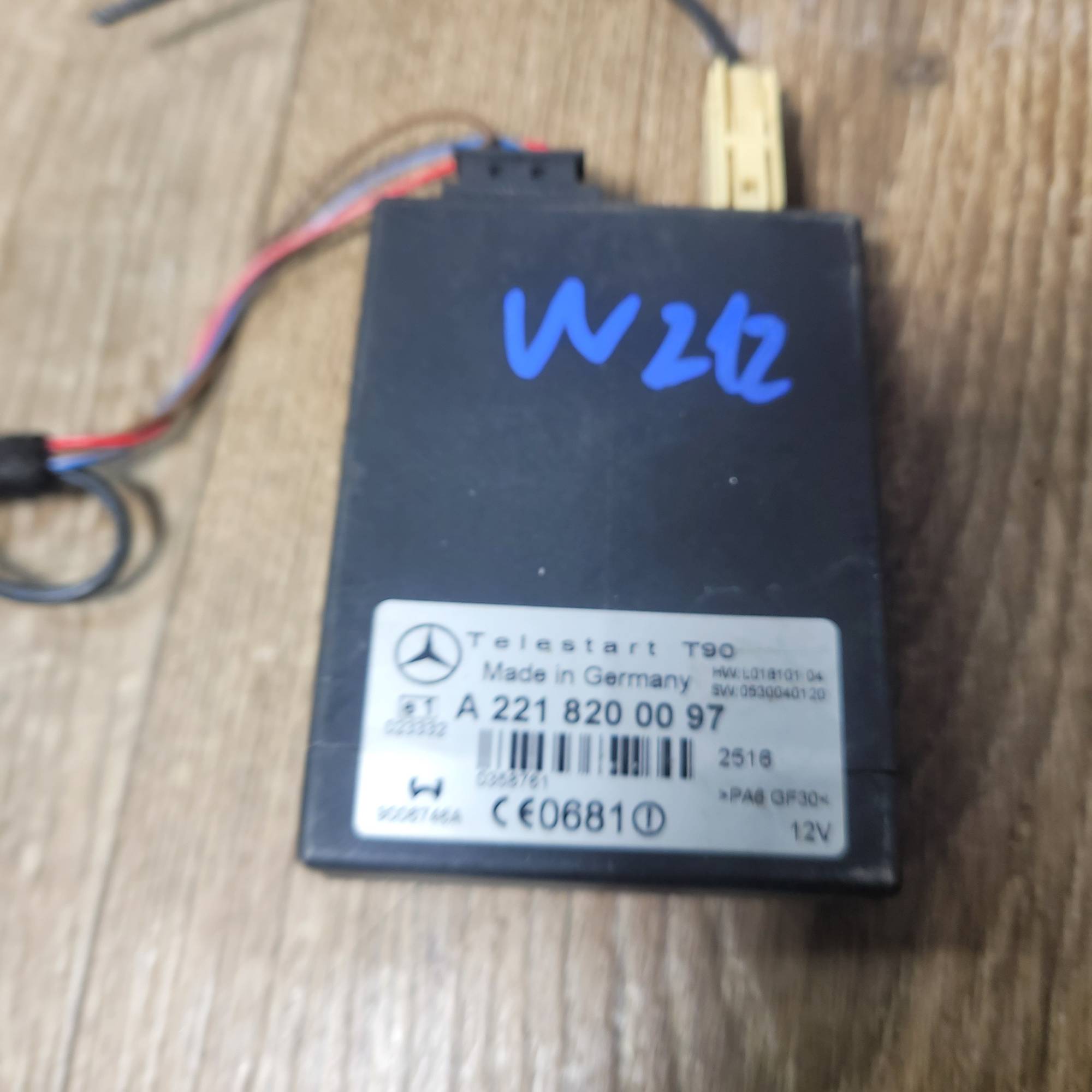 a2218200097 Блок керування wbasto Mercedes w212