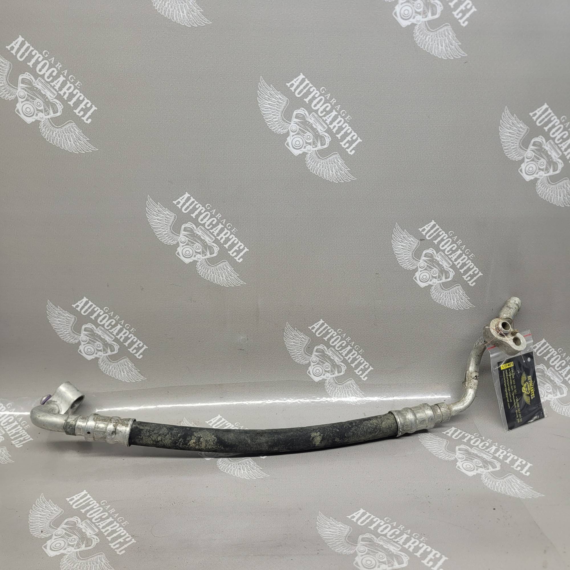 Трубка кондиціонера VW Sharan 1.9tdi 1995-2010 7M3820722C