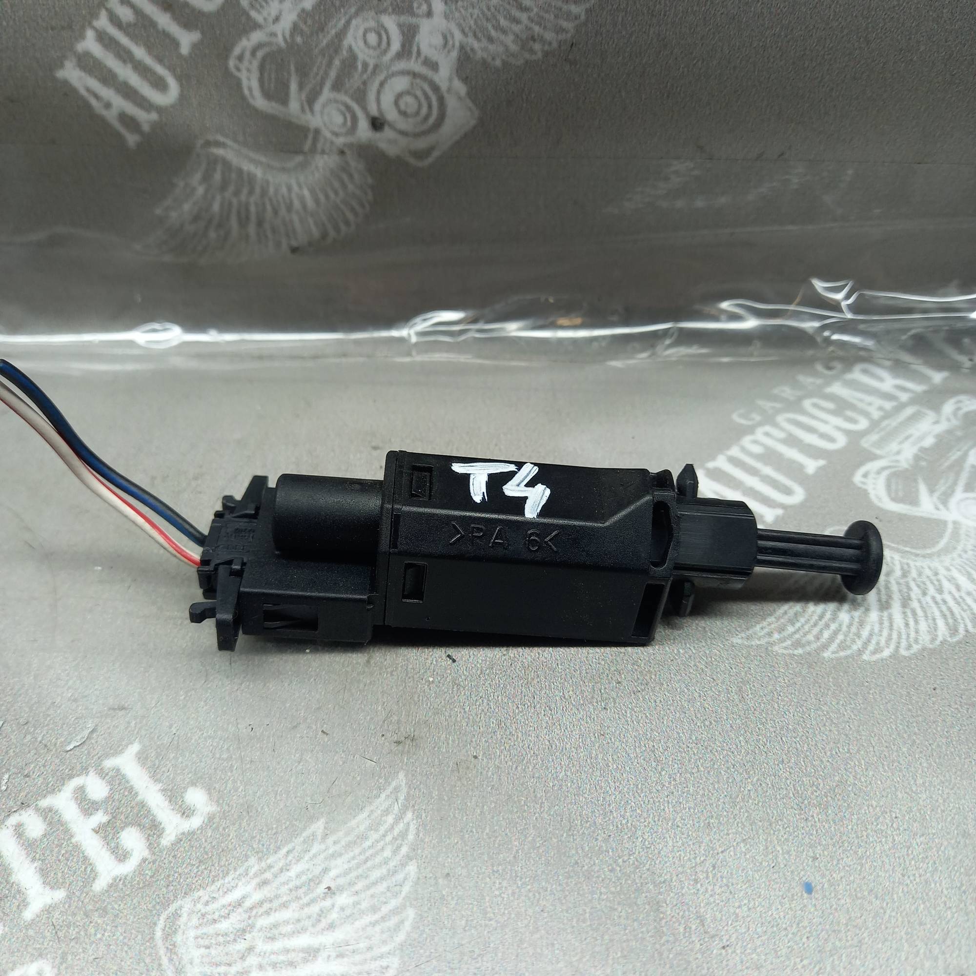 Датчик педалі щеплення SKODA Octavia I VOLKSWAGEN TRANSPORTER T4 96-10 1h0927189d