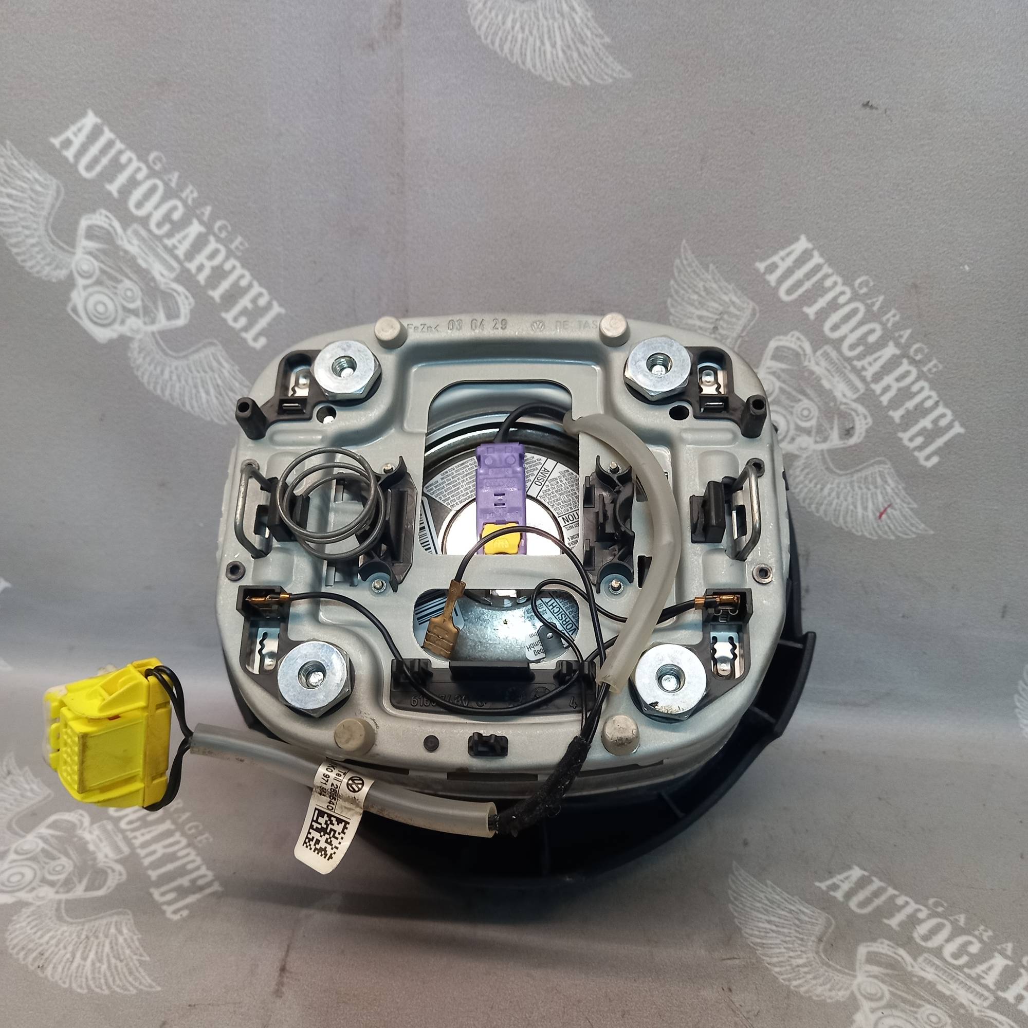 Подушка безпеки кермо 4 спиці -06 VW Touran 03-10 1T0880201E