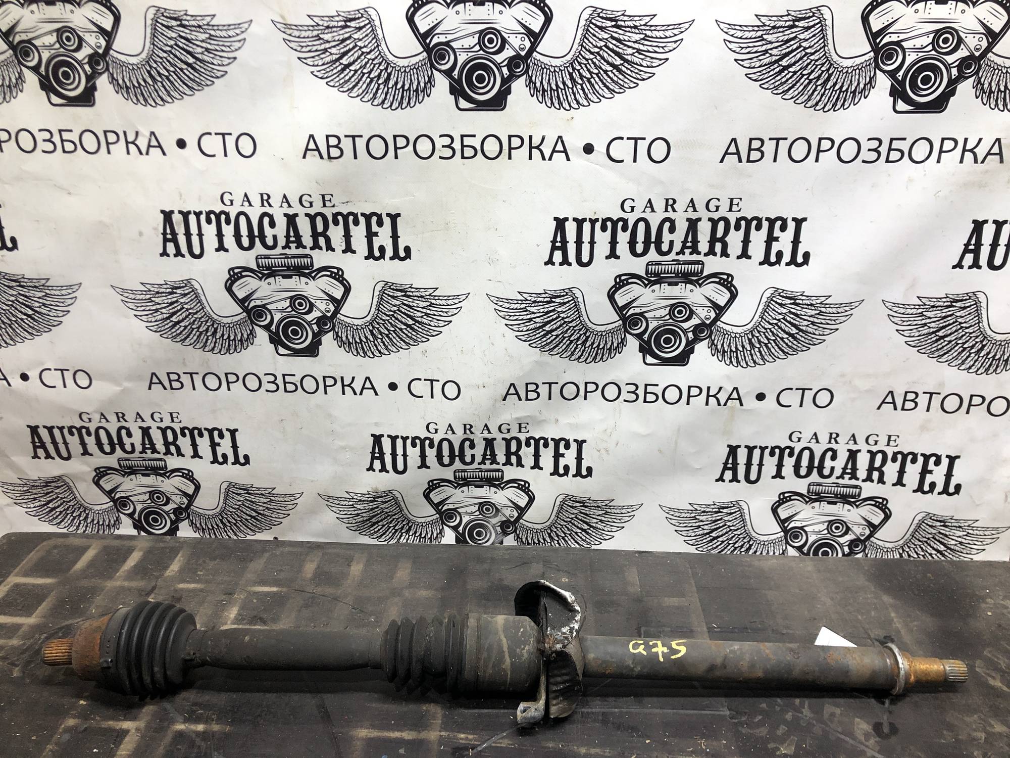 Півось довга Mercedes a clss w169 1,6,бензин