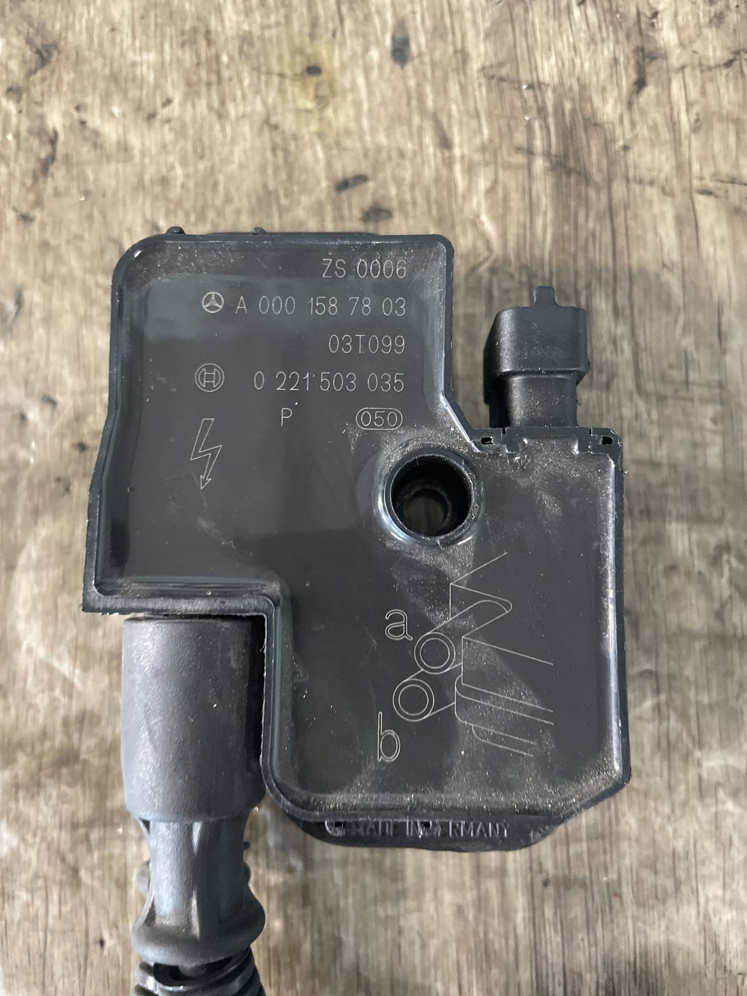 A0001587803 Котушка запалювання Mercedes E-Class W211 2002-2009
