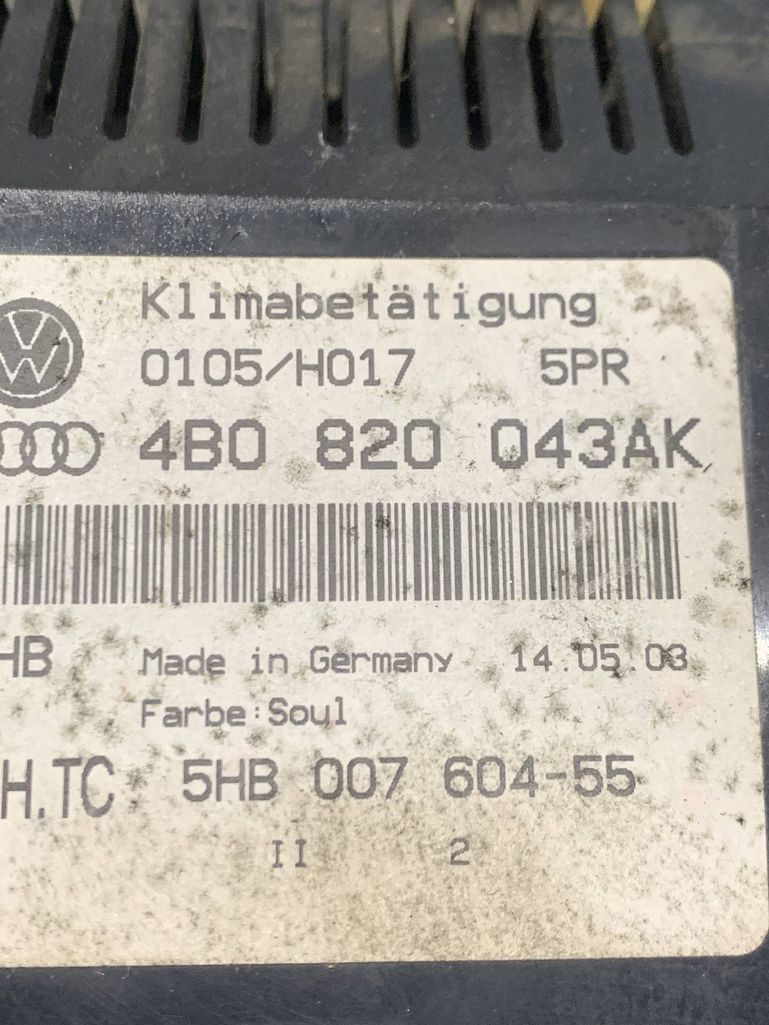 4b0820043ak Блок керування клімат контролем audi A6 c5
