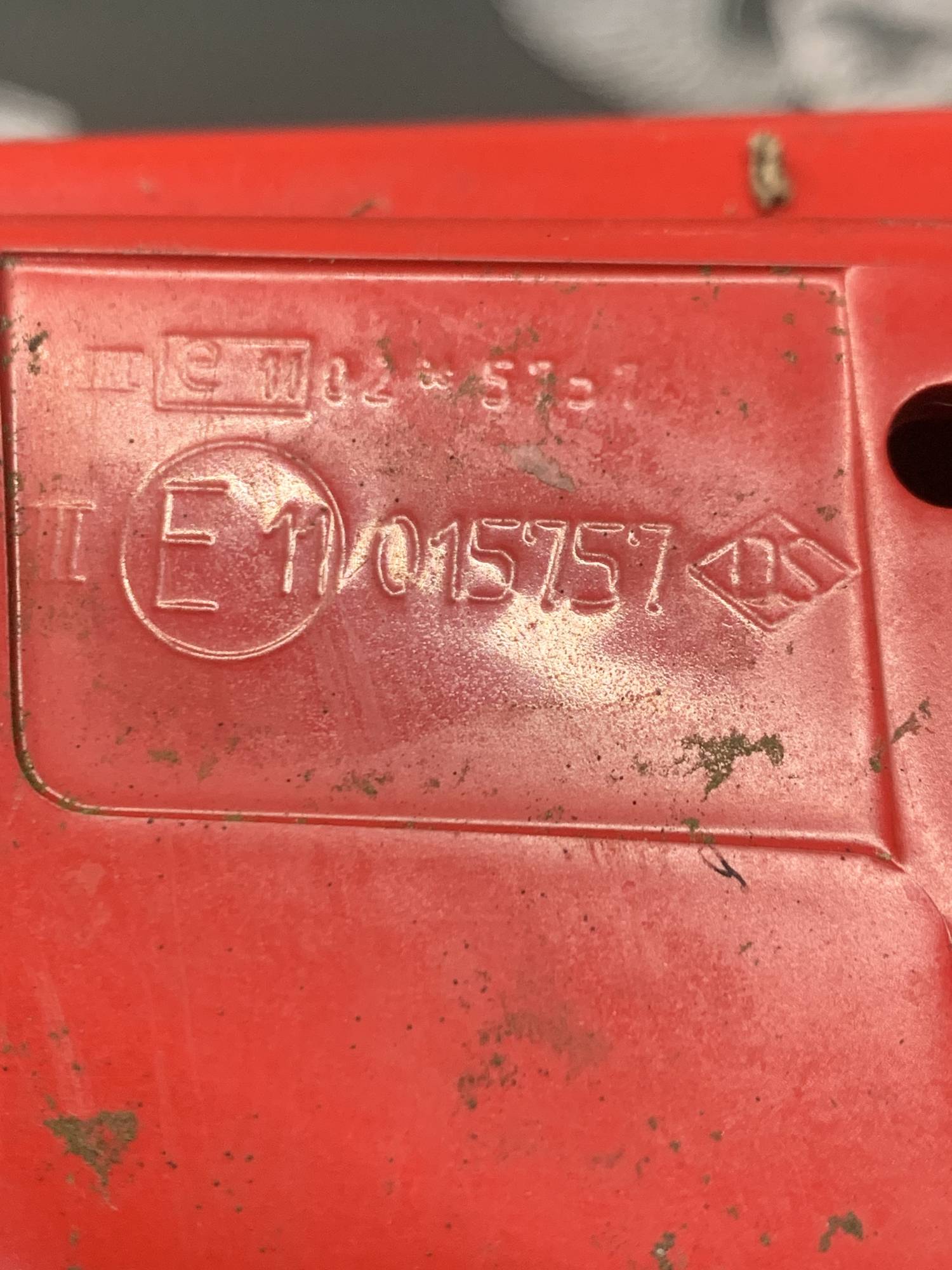 e11015757, Дзеркало ліве передніх дверей з електроприводом Chevrolet lacetti 5pin