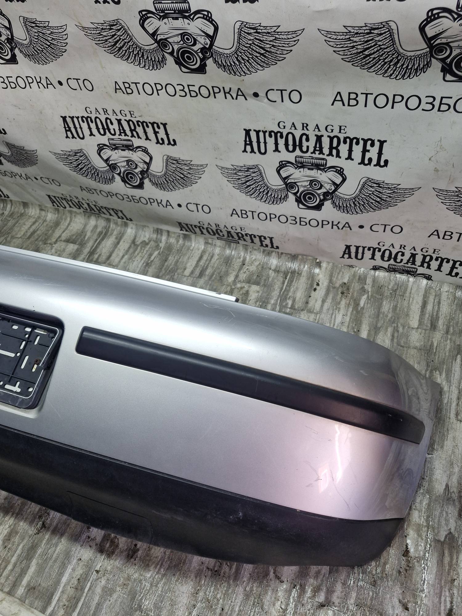 1m6807378b Бампер задній Seat Leon (1M) 2005-2012