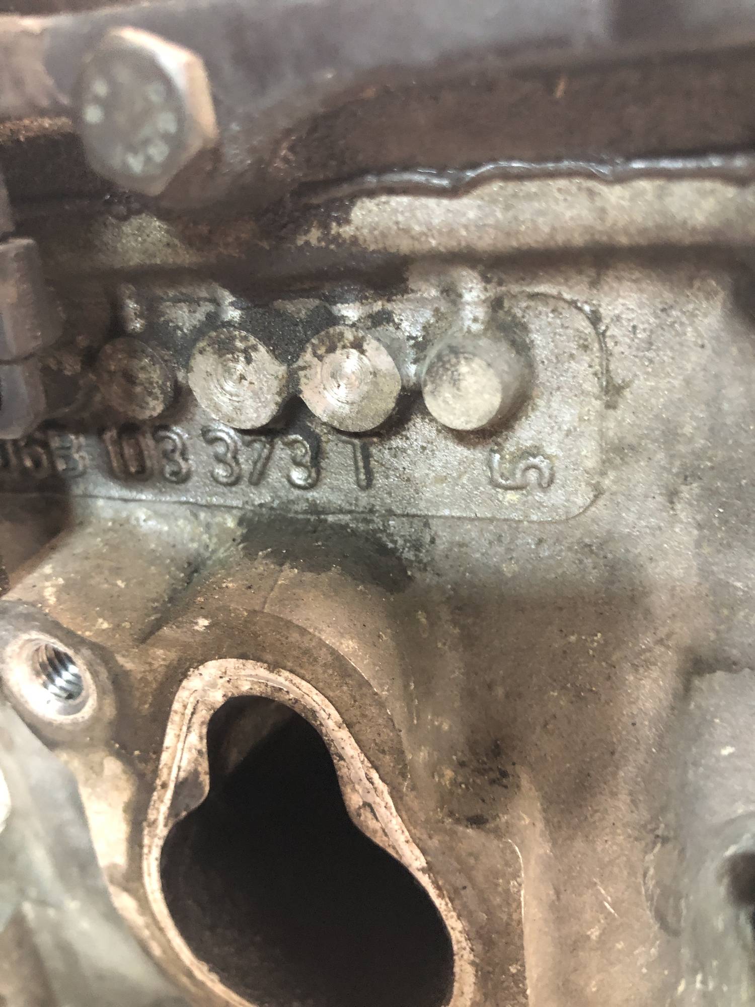 Головка Bse 1.6 Skoda Octavia 2 Ii Vw Golf 5 V 06B103373T комплектацію уточняйте