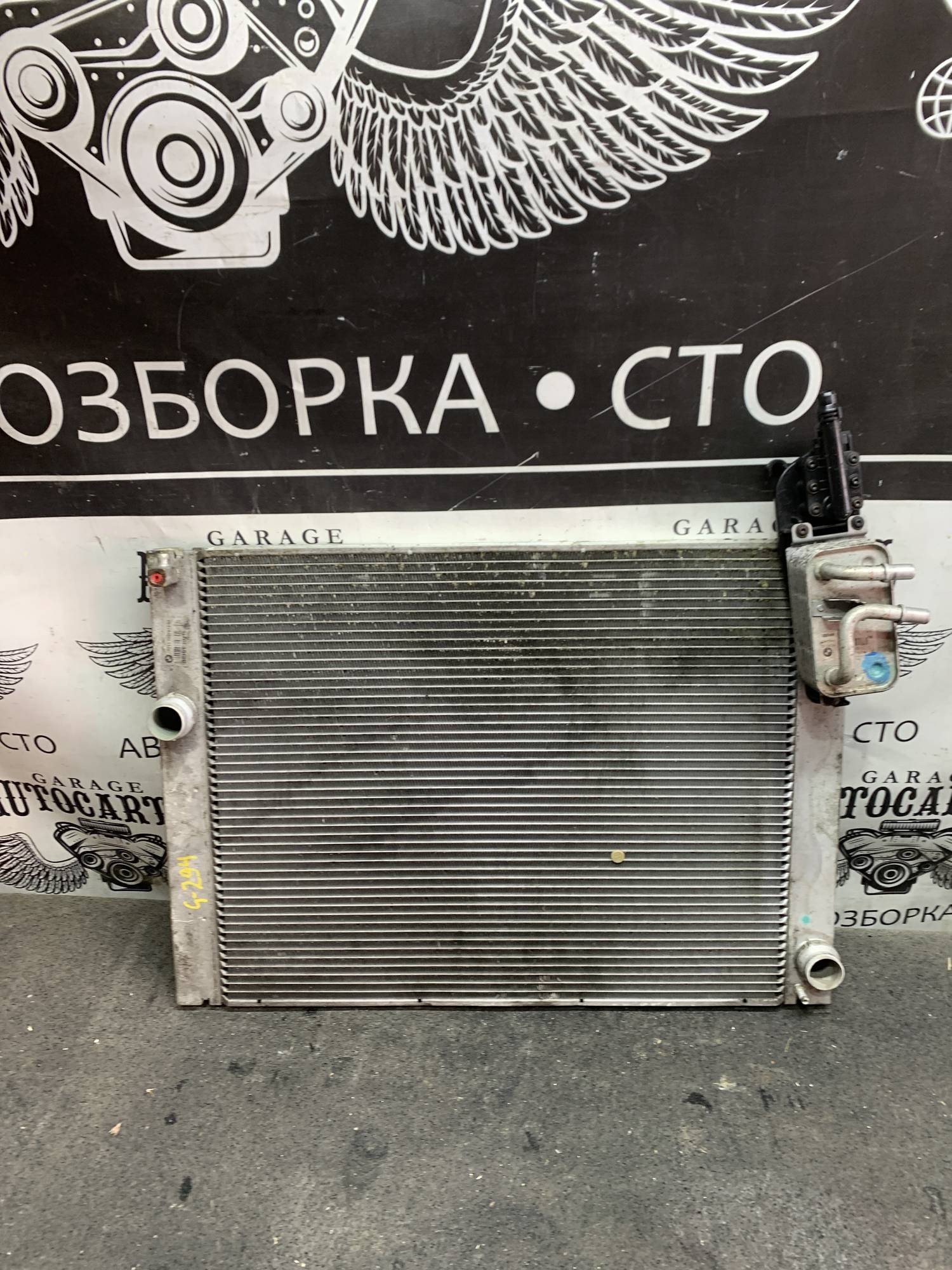 Радіатор охолодження двигуна BMW e65 17117507972
