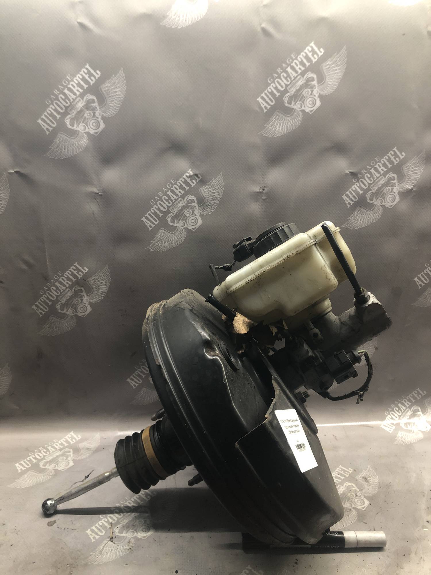 1k1614105bk Вакуумний підсилювач тормозів Volkswagen golf 5