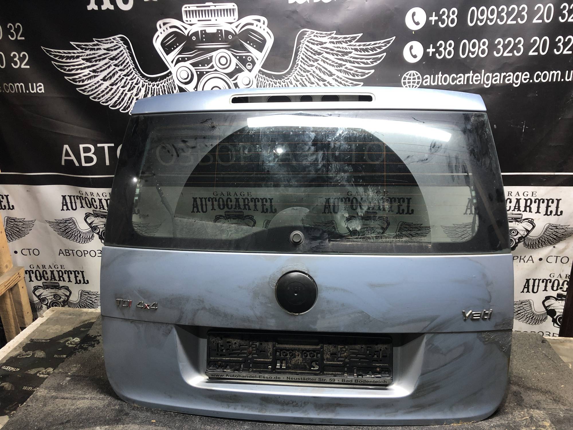 Задня ляда кришка багажника Skoda Yeti 21941245