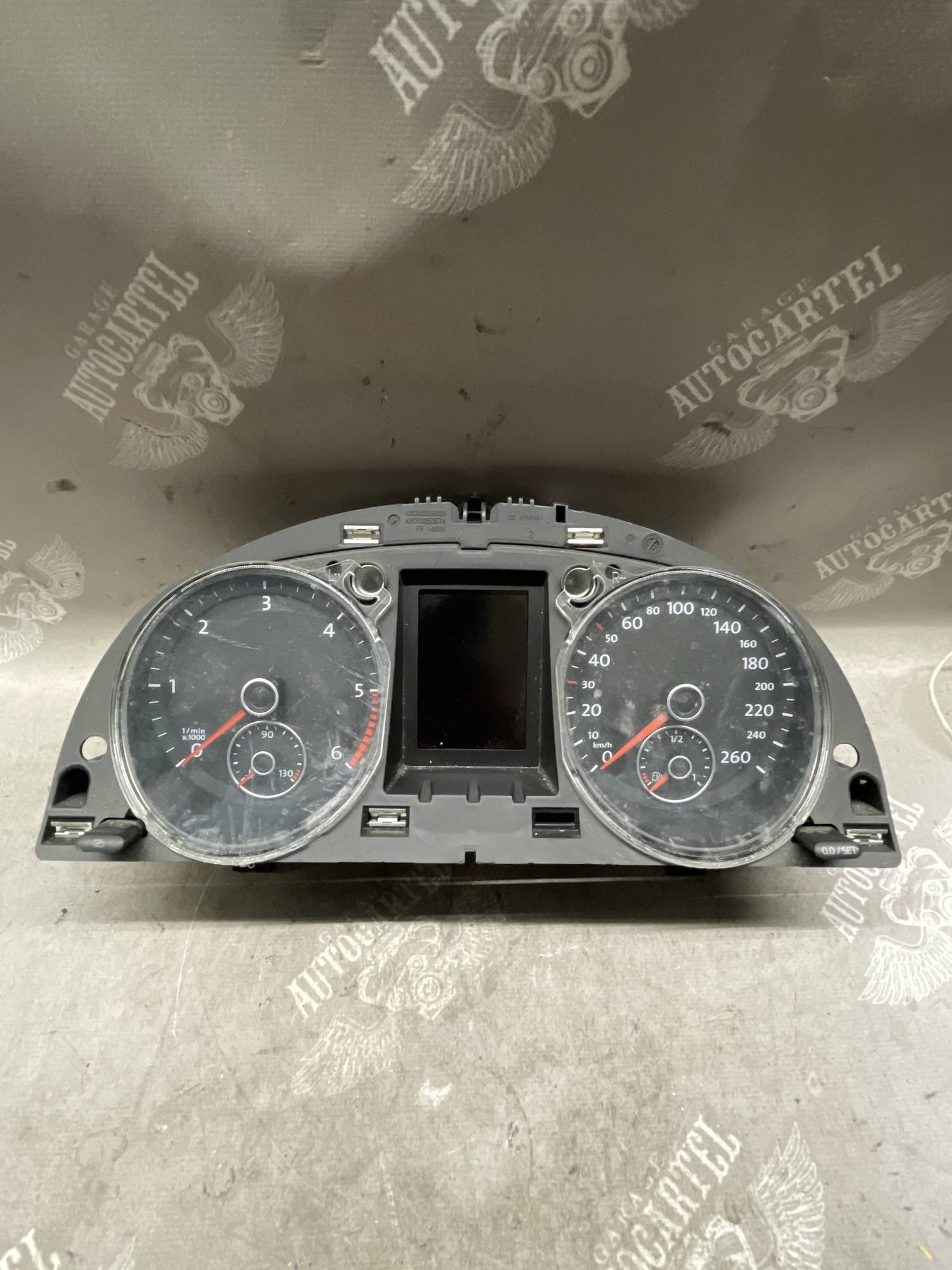 Панель приладів спідометр VW Passat B7 (10-15) 2.0 TDI 3aa920870d