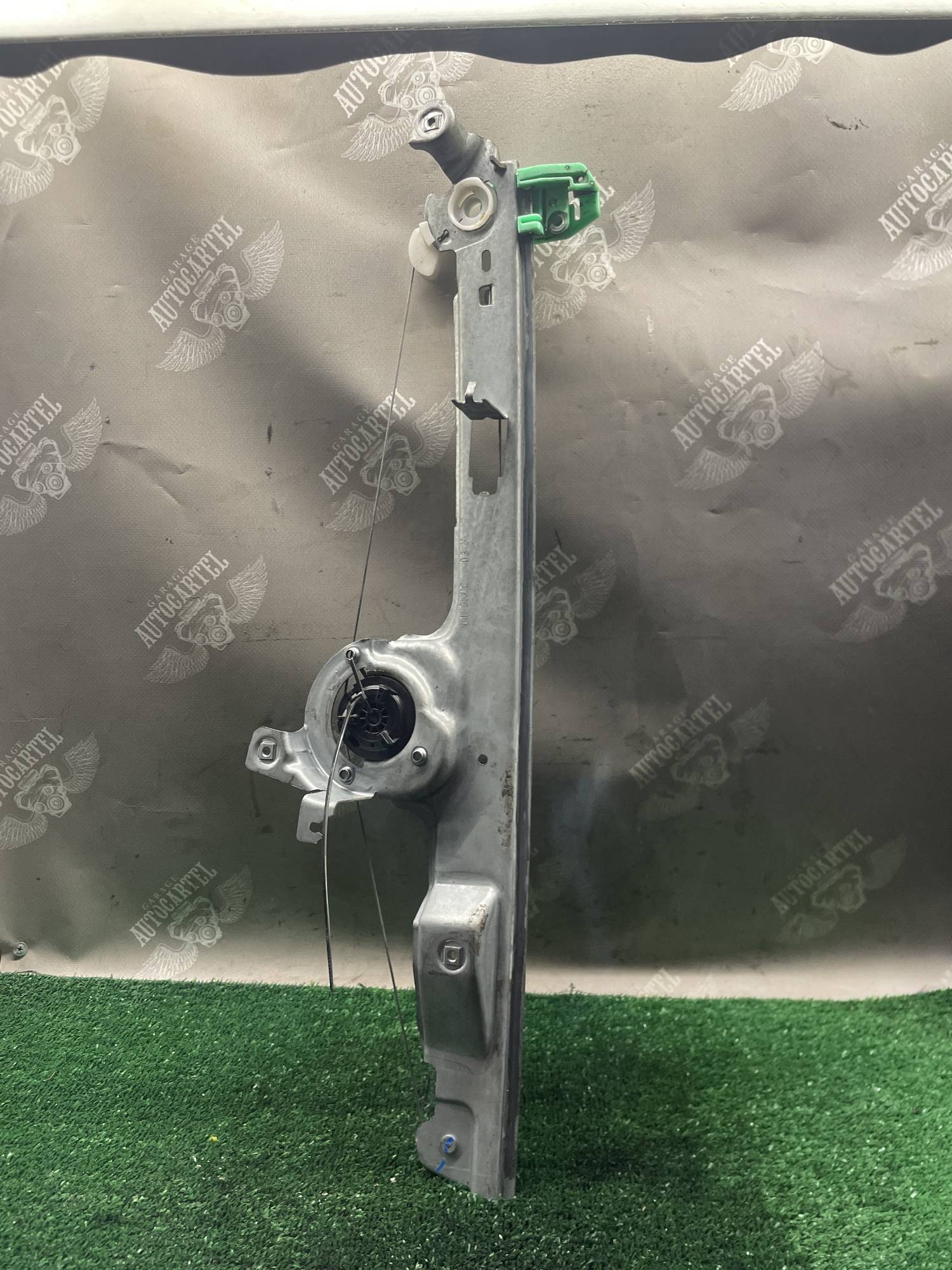 Склопідйомник механізм лівий передній Renault Scenic 2 117357c