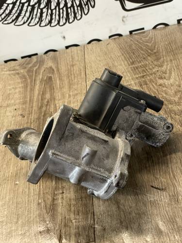 Клапан EGR VW Caddy 3, 1.9TDi, 03g131502